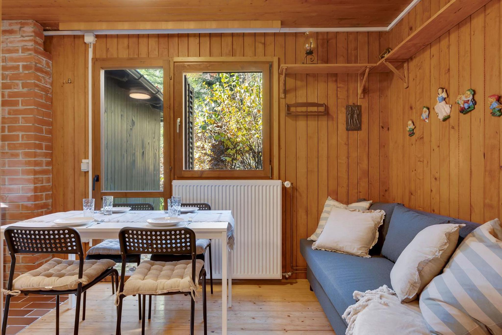 Cabin by the river Polhov Gradec