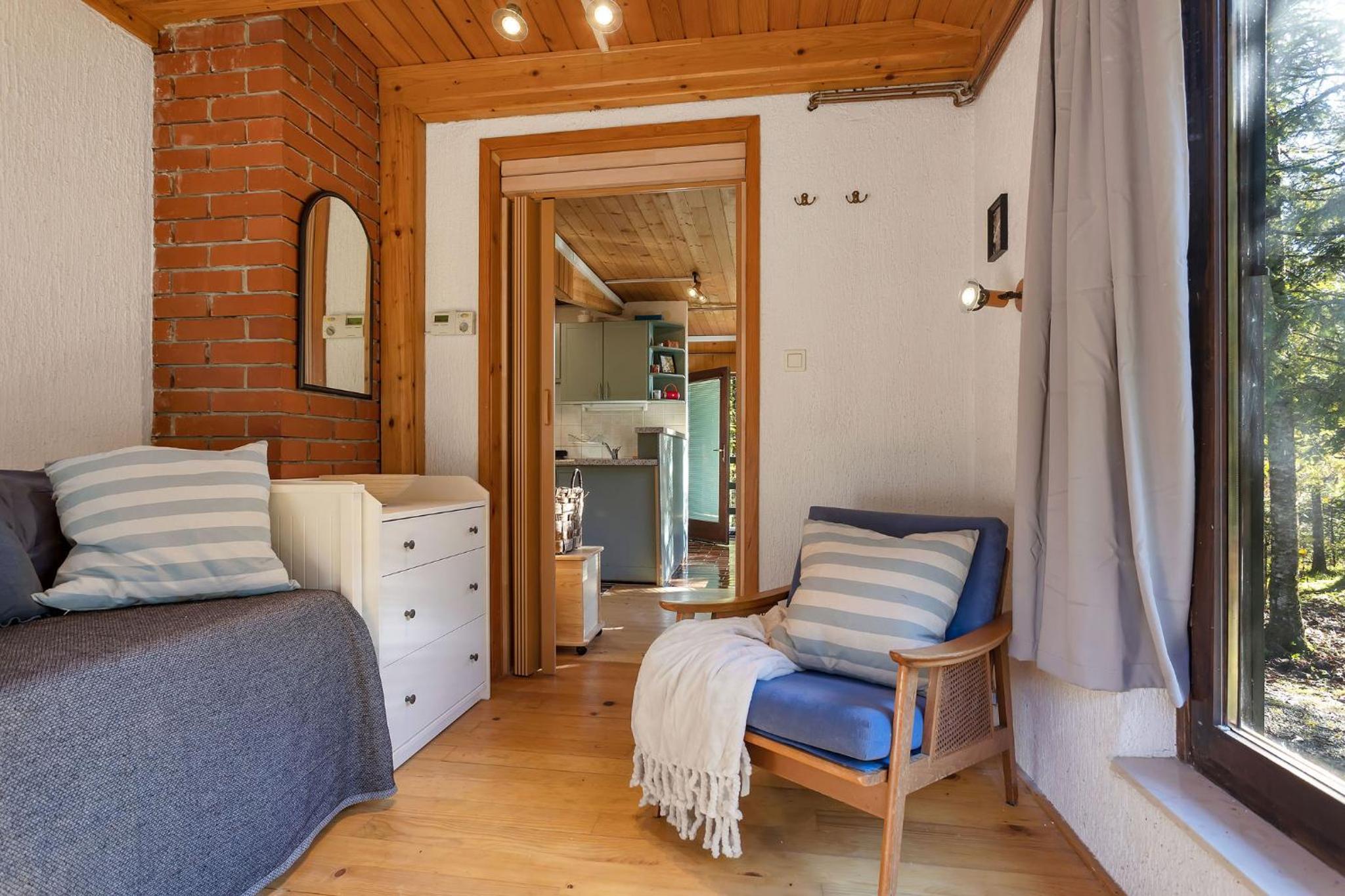 Cabin by the river Polhov Gradec