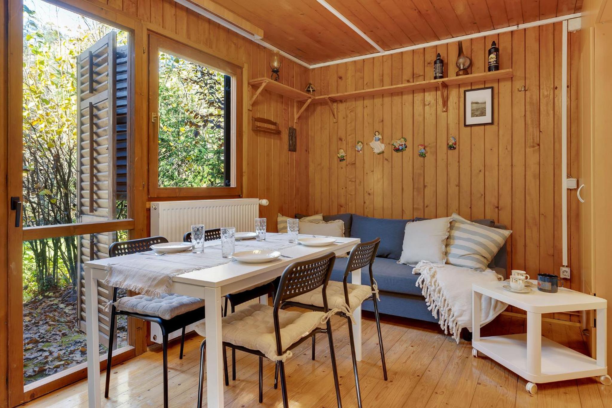 Cabin by the river Polhov Gradec