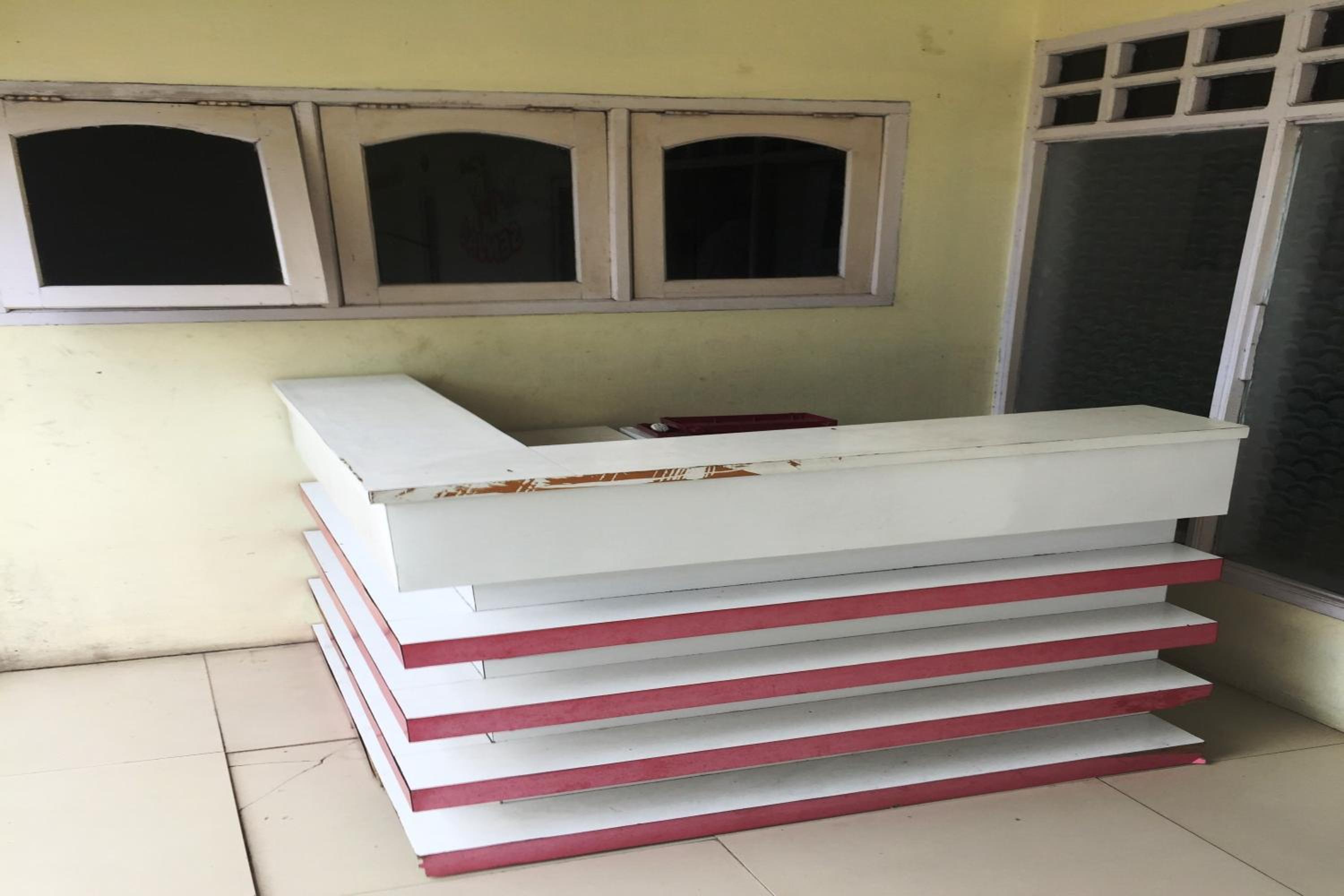 Hotel O New Asembagus 3