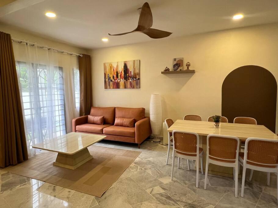 Peaceful Escape - Landed Endlot House Subang Jaya photo 3