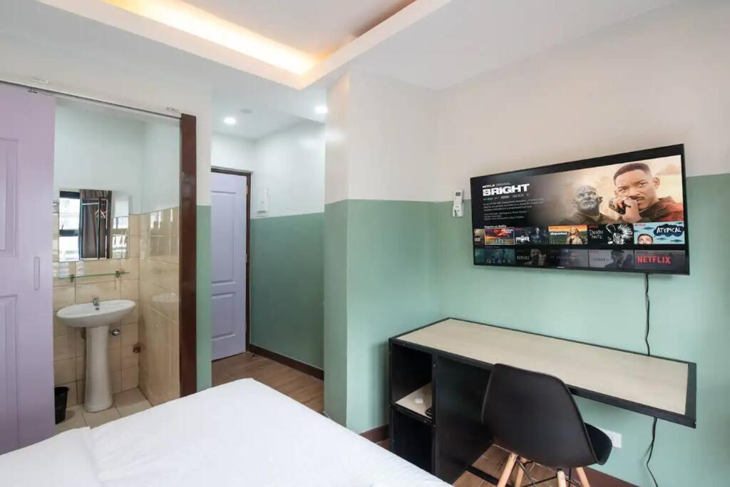 St. Marvin Studio Makati M503 view 4