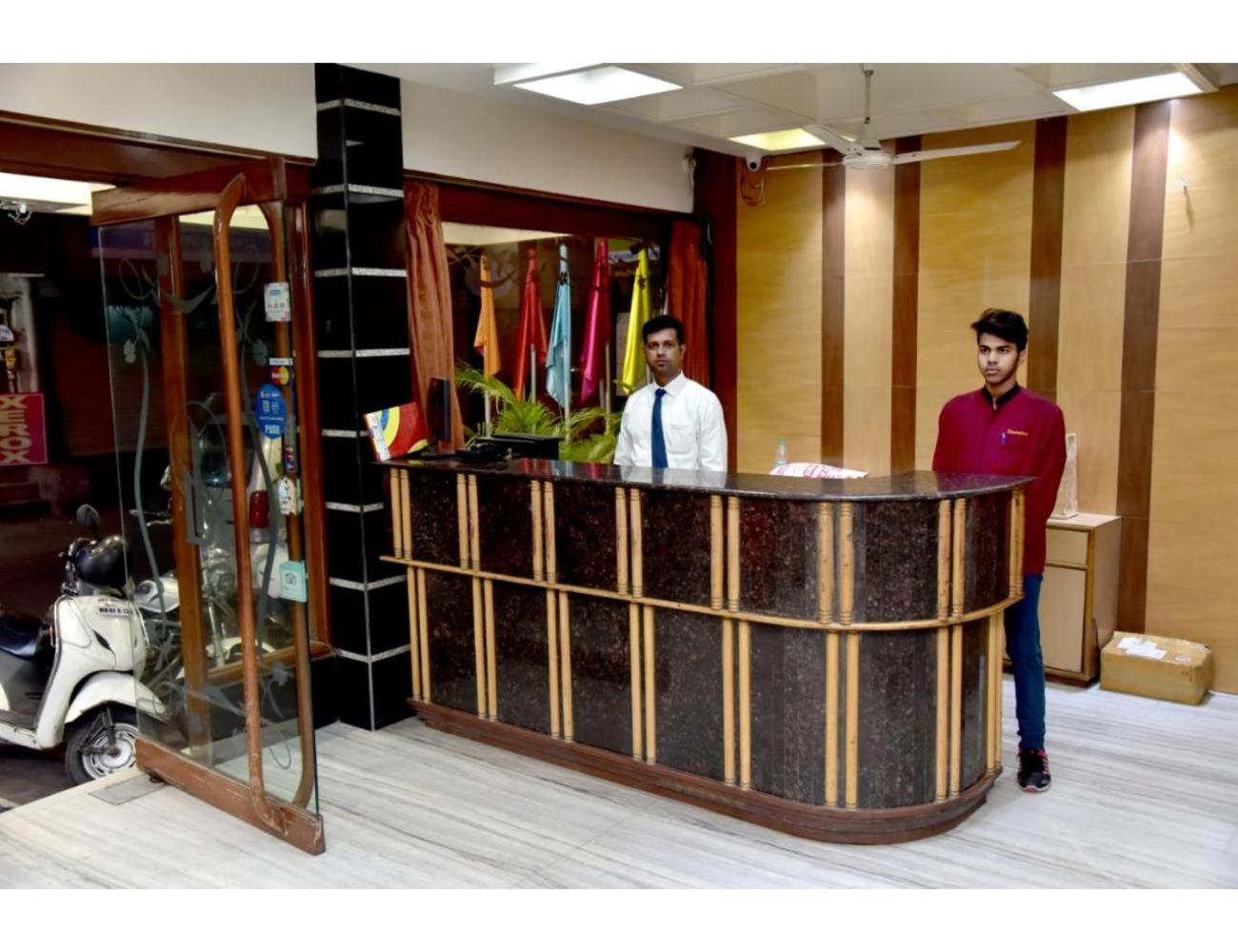 Hotel Dwarka, Nagpur view 3