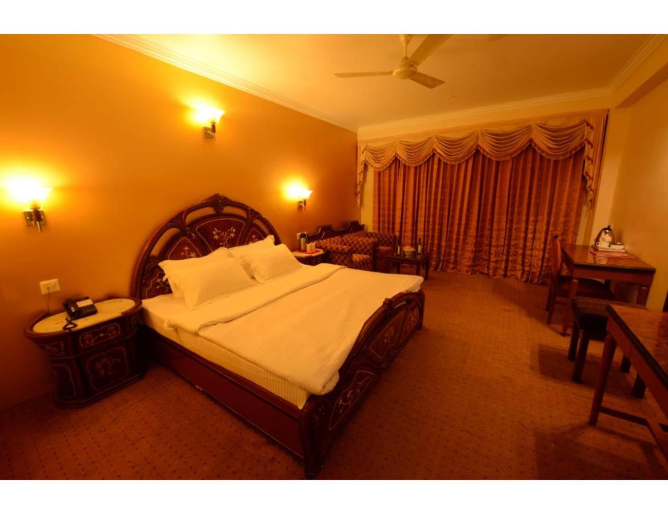 Hotel Park Paradise, Manali view 5