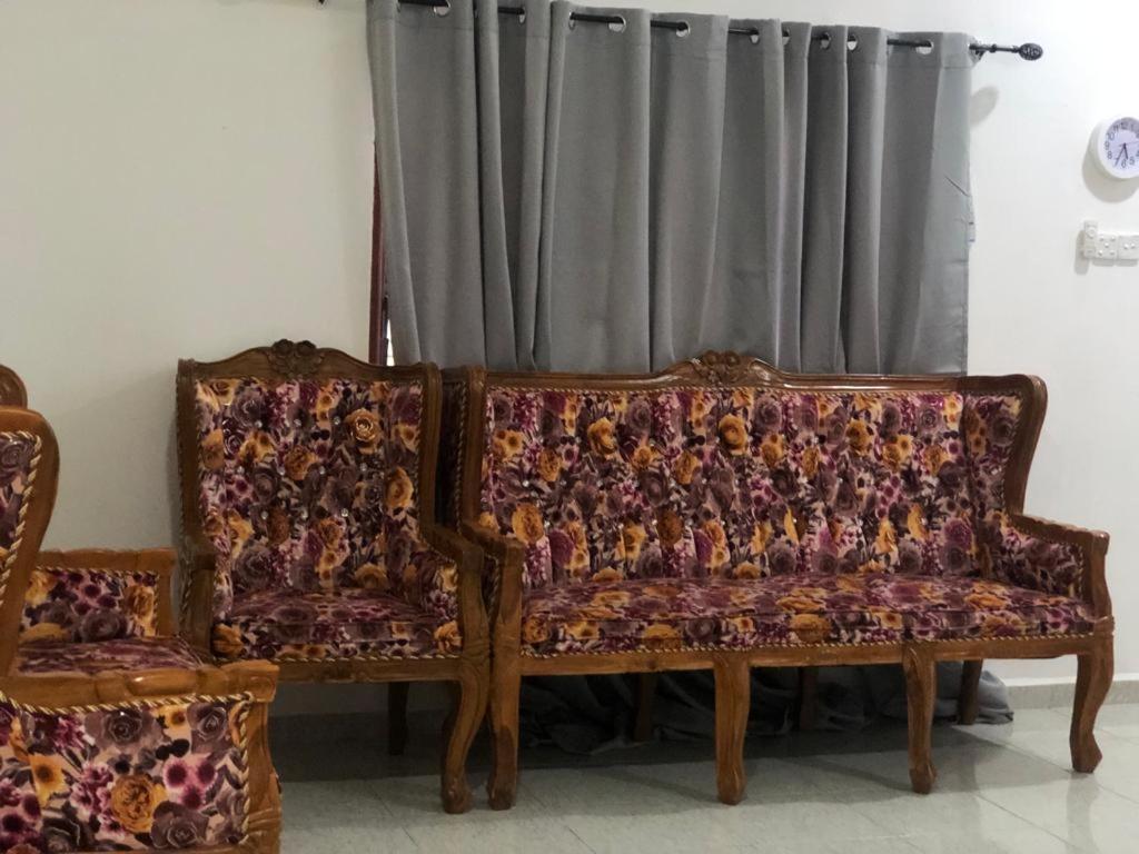Homestay ust Peja wakaf tengah Kuala Terengganu photo 3