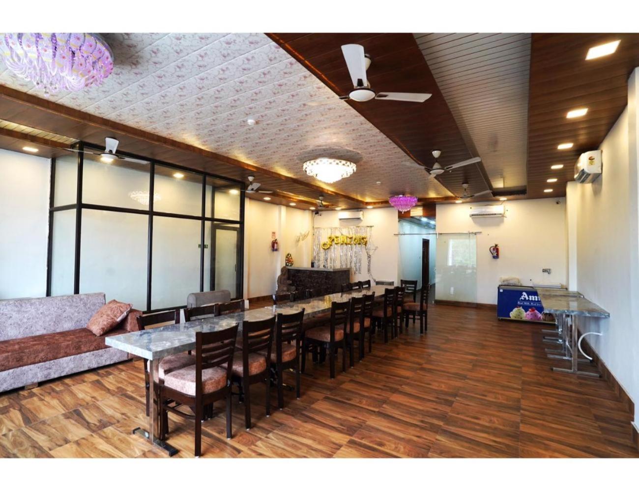 meeting & event spaces