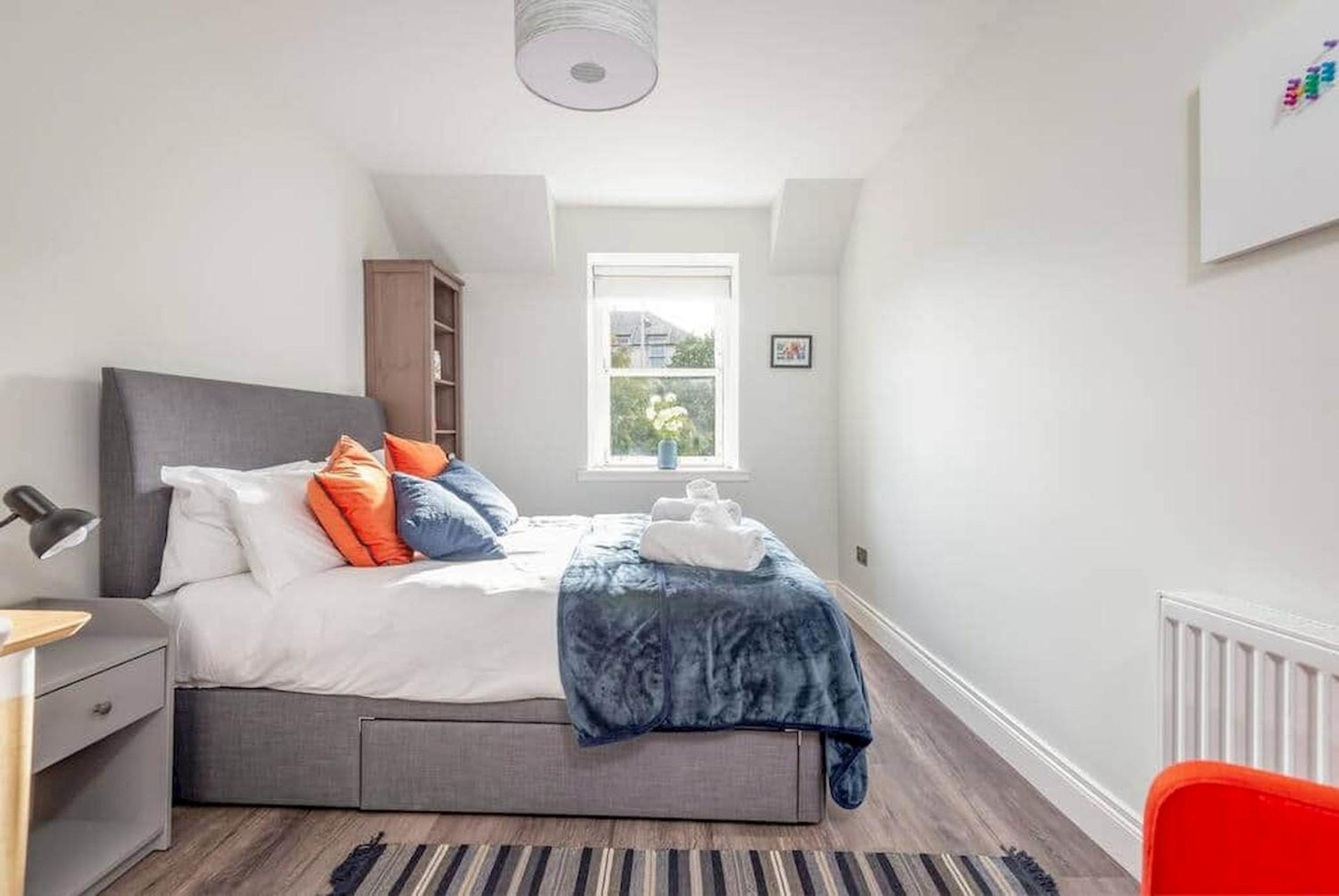 South Street Apartments No 18C view 2