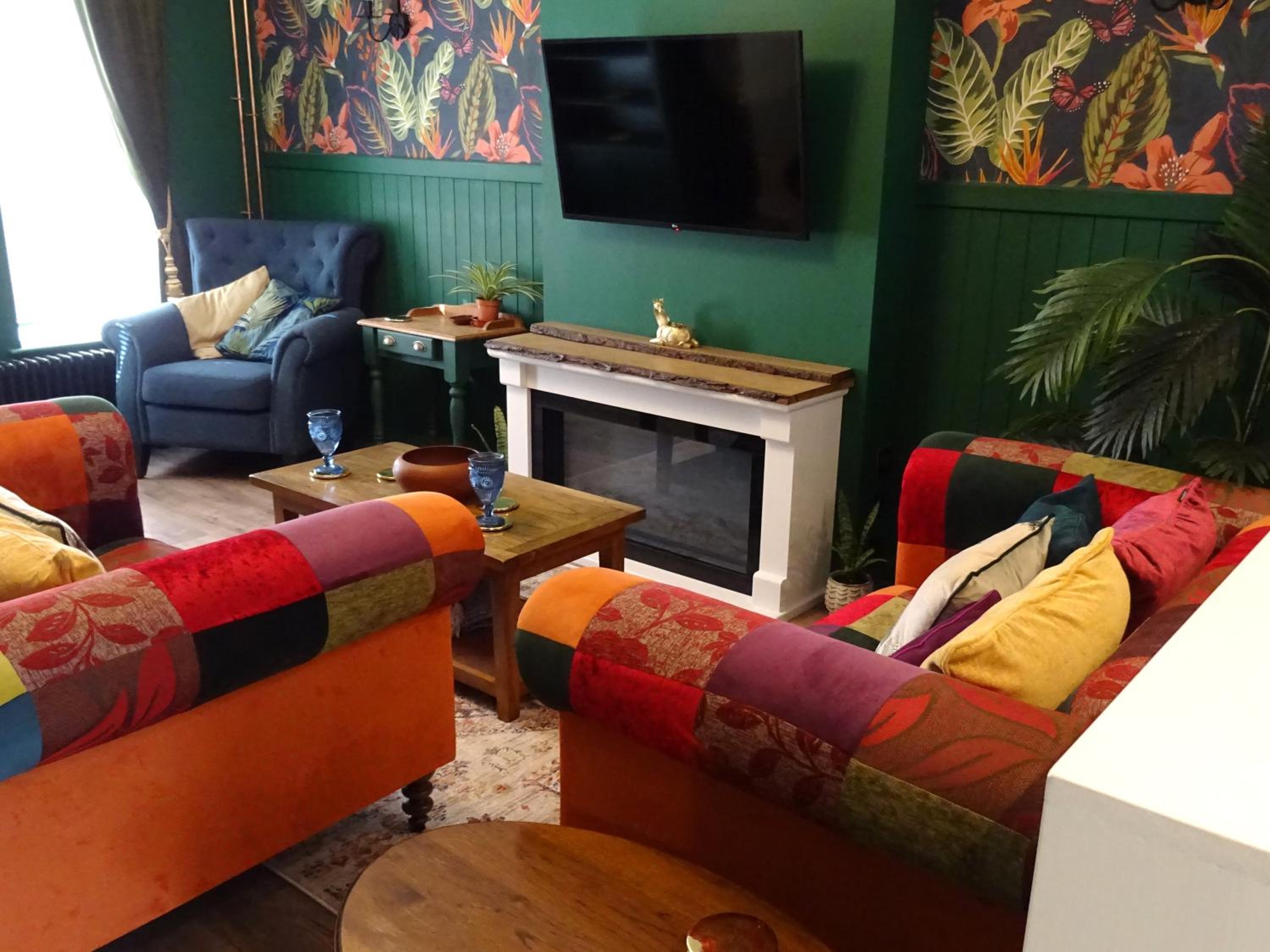 lounge