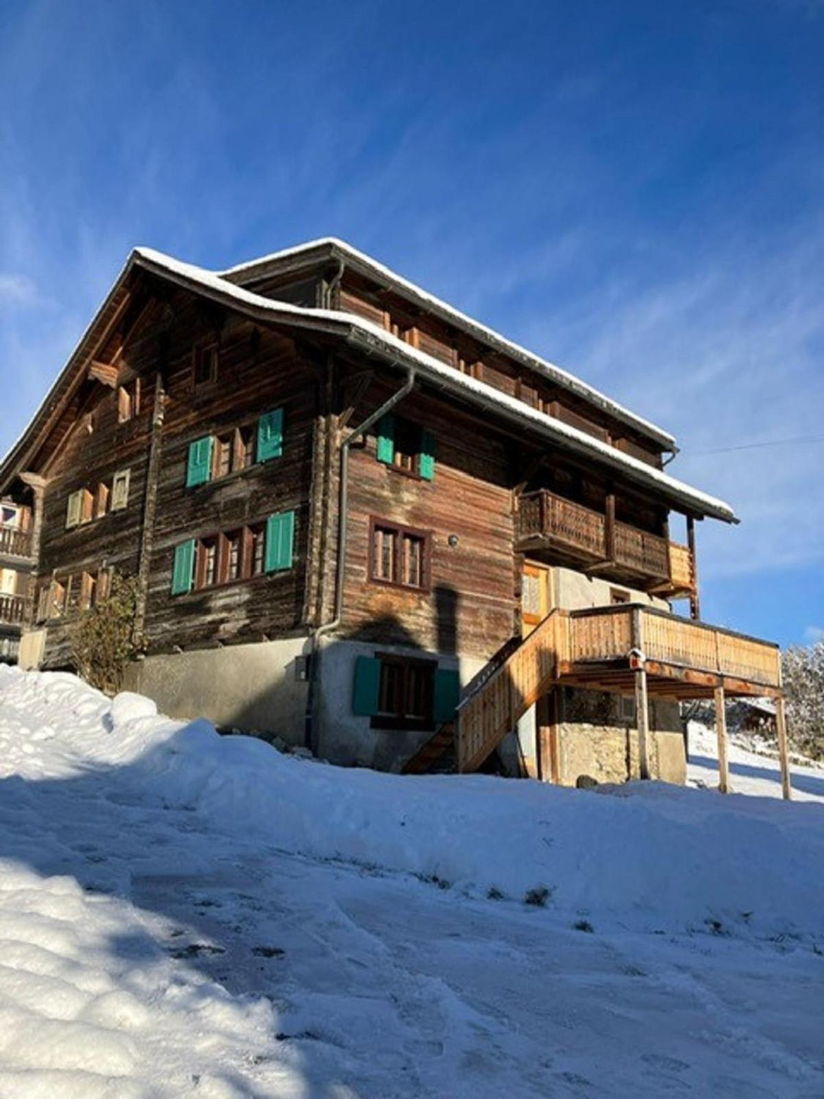 Casa Vanellus / Vignogn / Val Lumnezia / near Laax