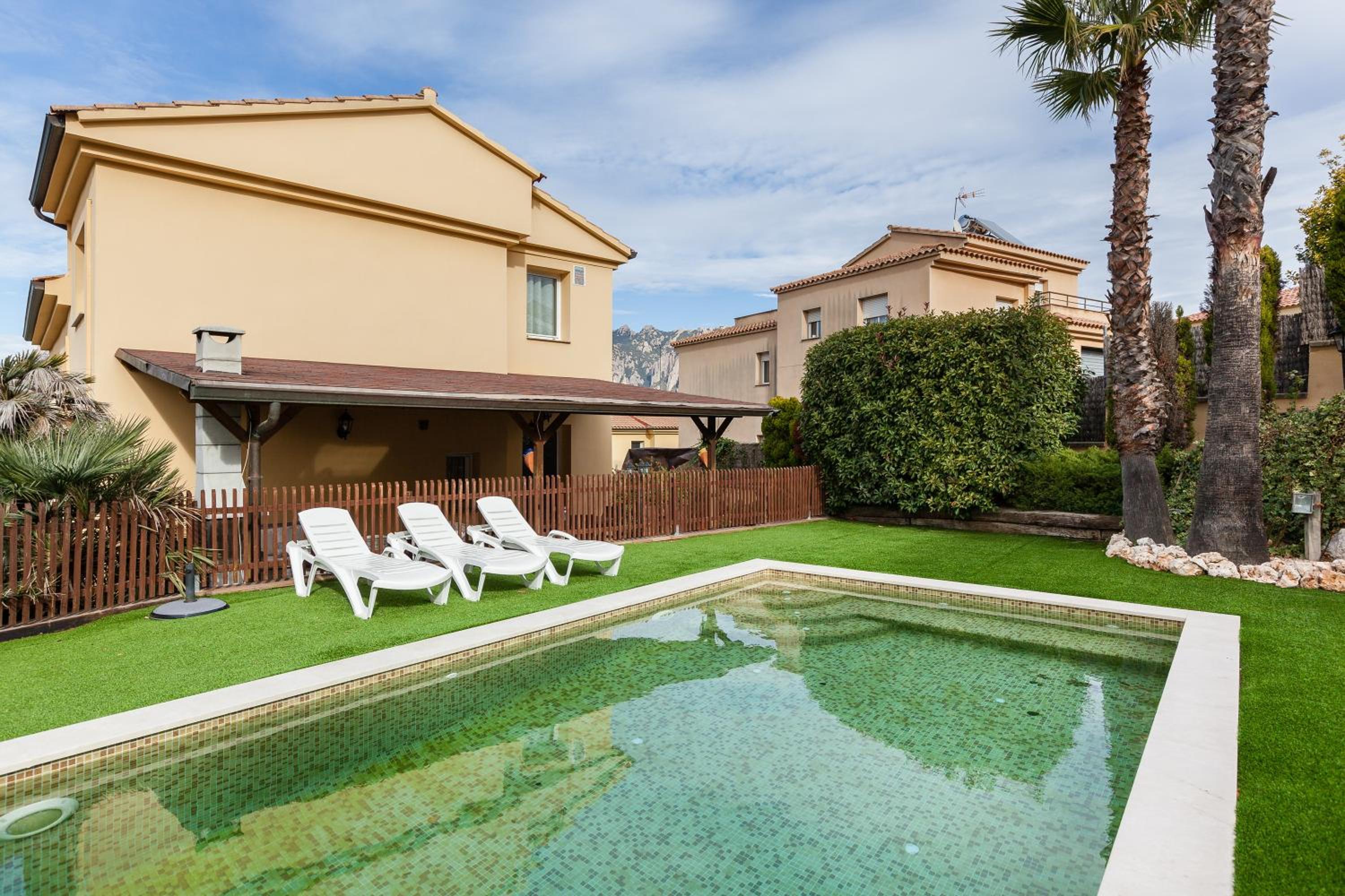 Collbato Resort photo 2