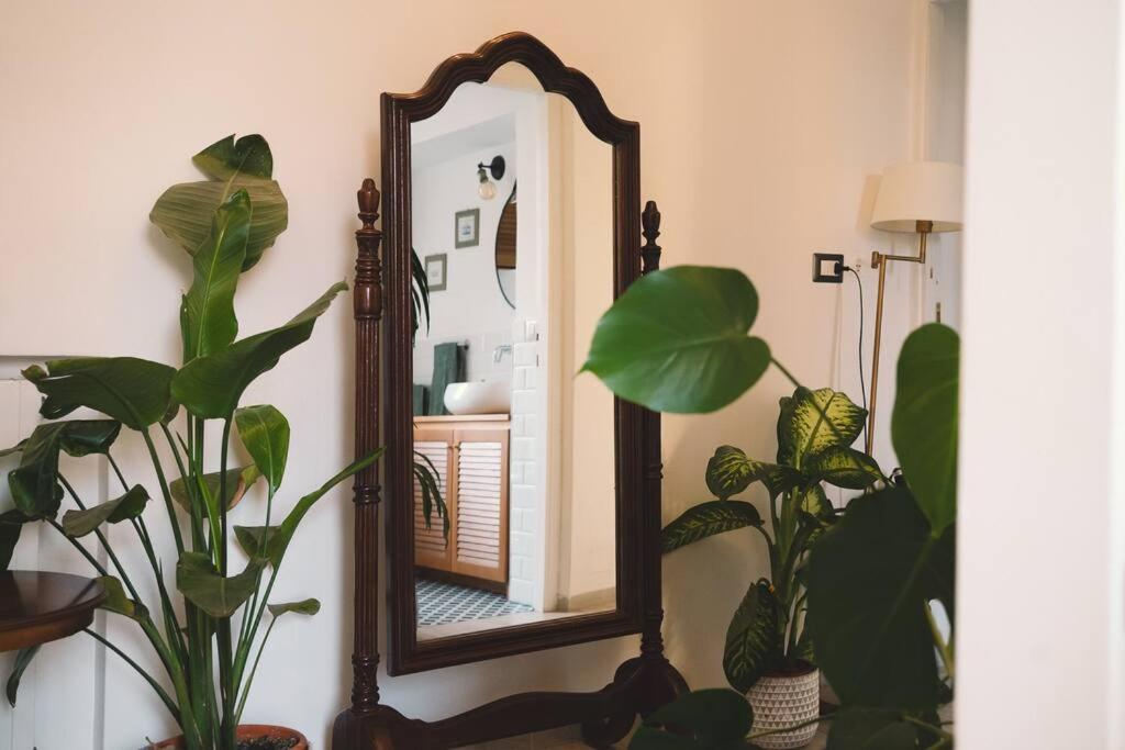 Vaticano/Trastevere Floreal Suite