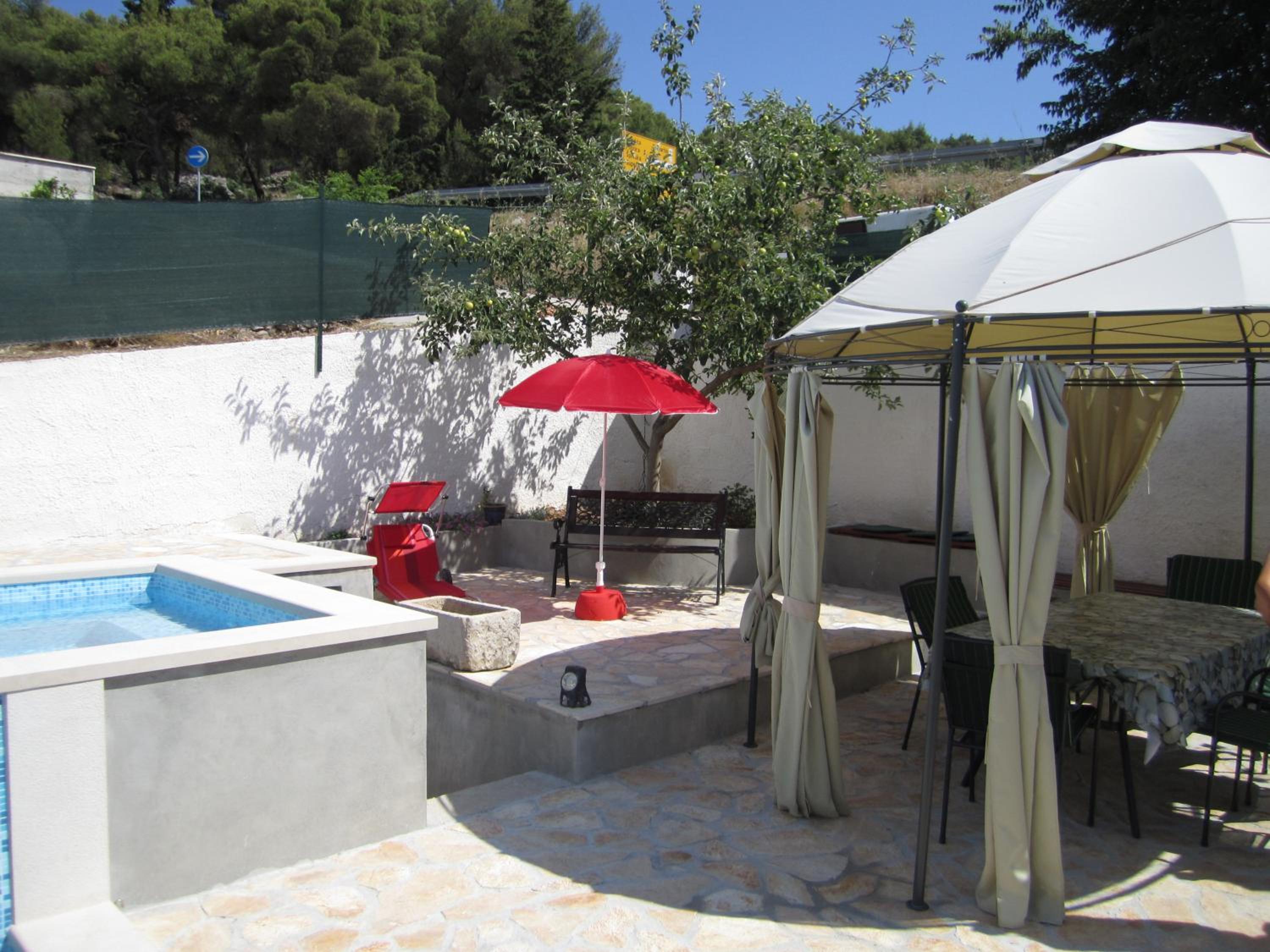 Apartments Nives