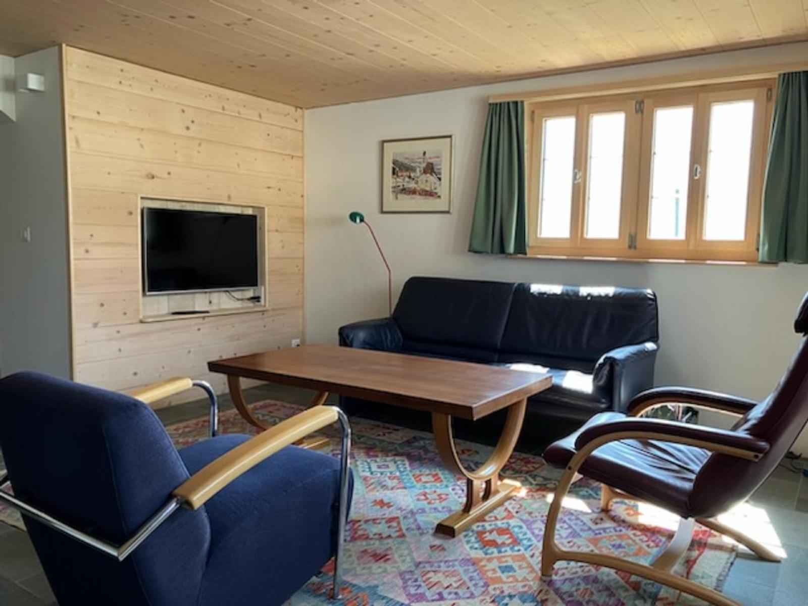 Casa Vanellus / Vignogn / Val Lumnezia / near Laax