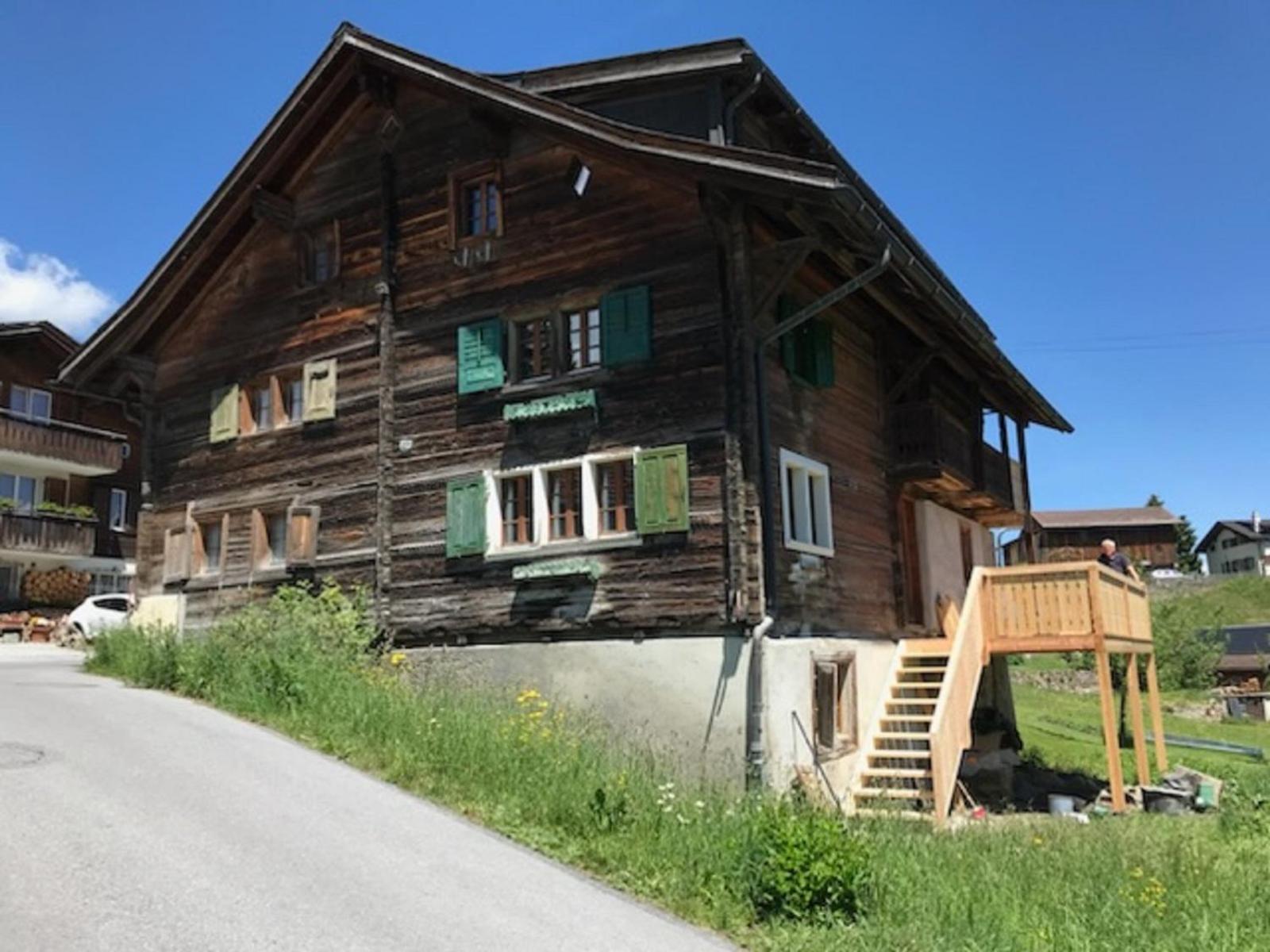 Casa Vanellus / Vignogn / Val Lumnezia / near Laax