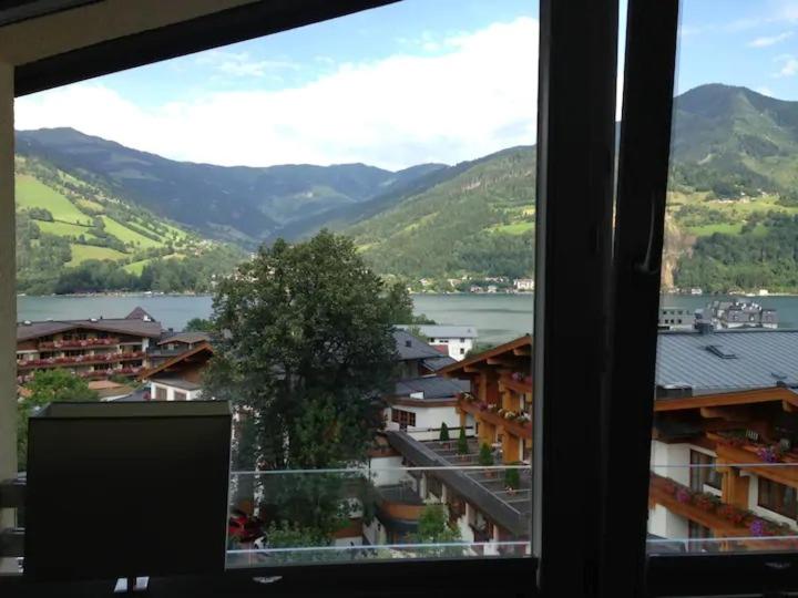 Lake view appartment in Zell-am-See city centre