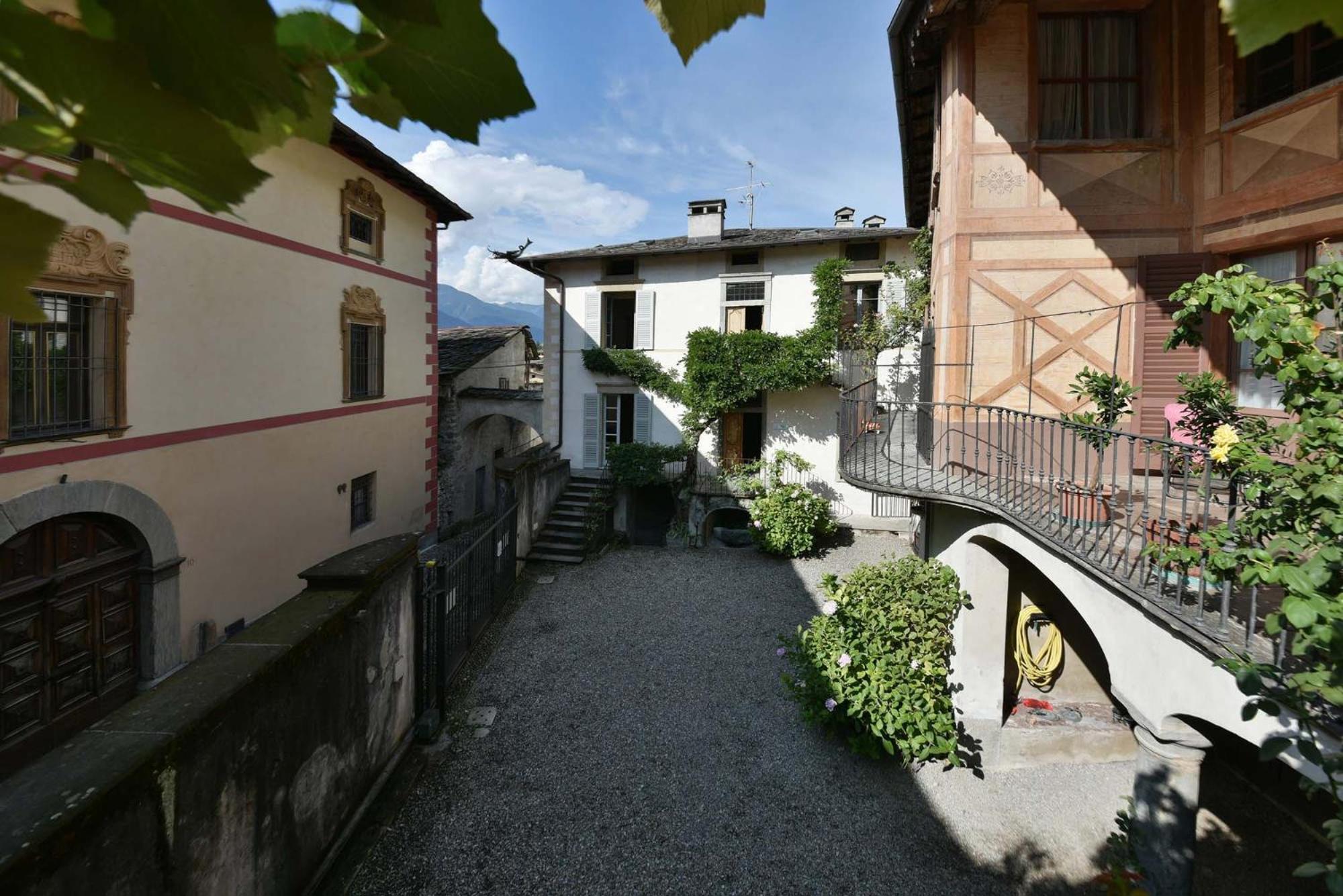 Piano nobile al Roseto del Drago