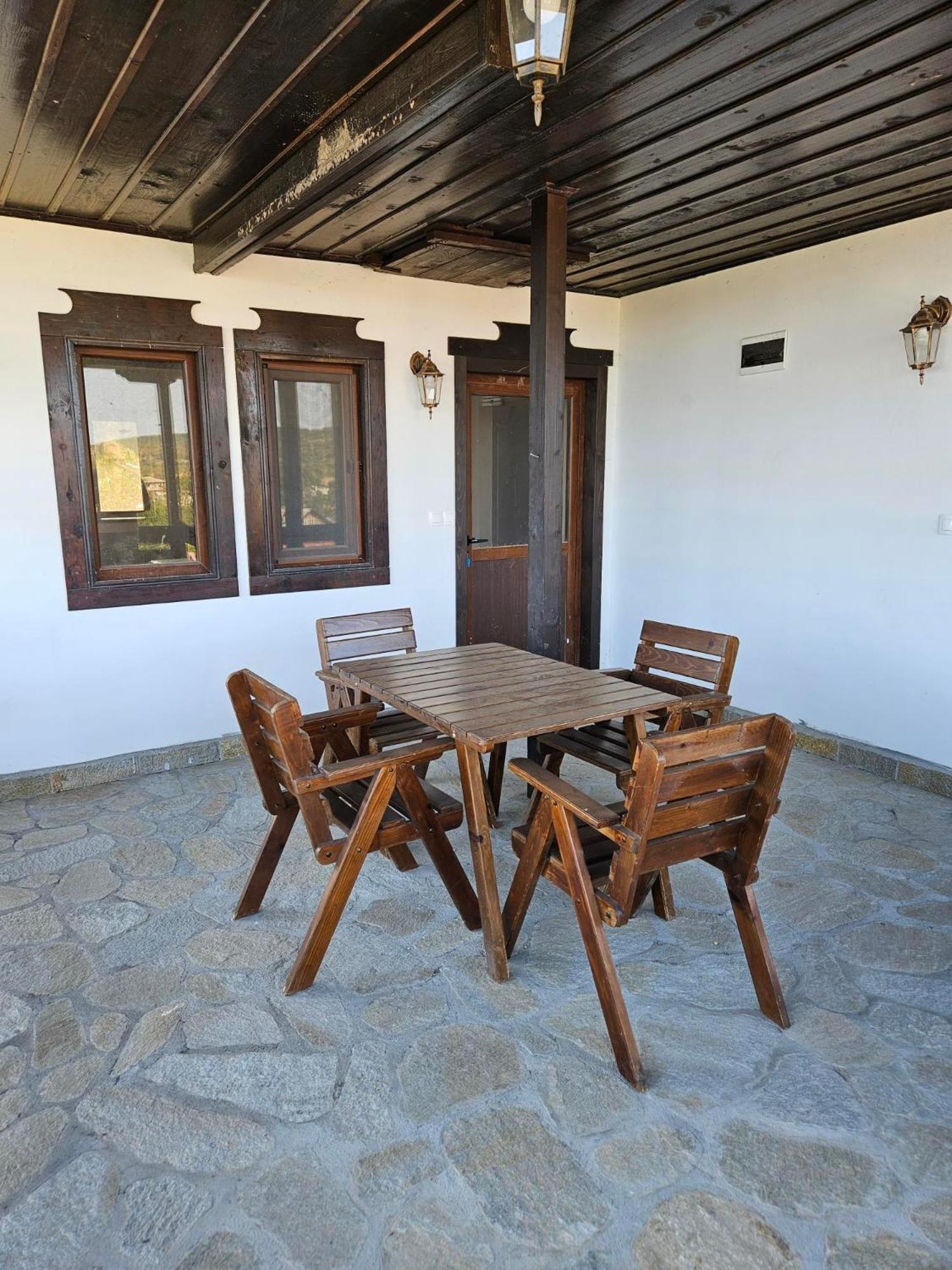 Vila Toplika
