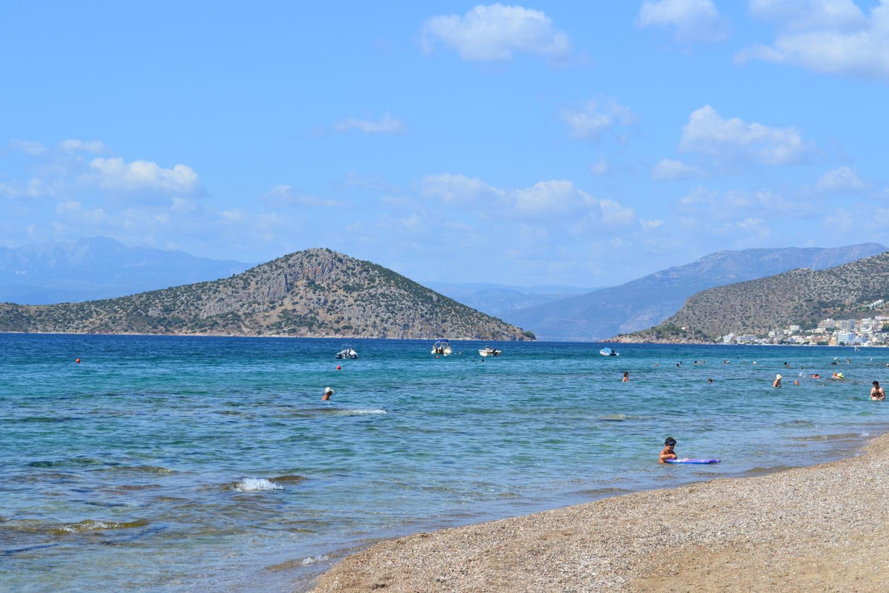 Alexandros Apartments