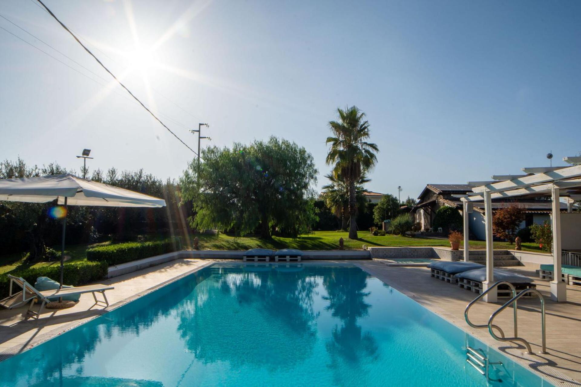 Villa Antici by PosarelliVillas