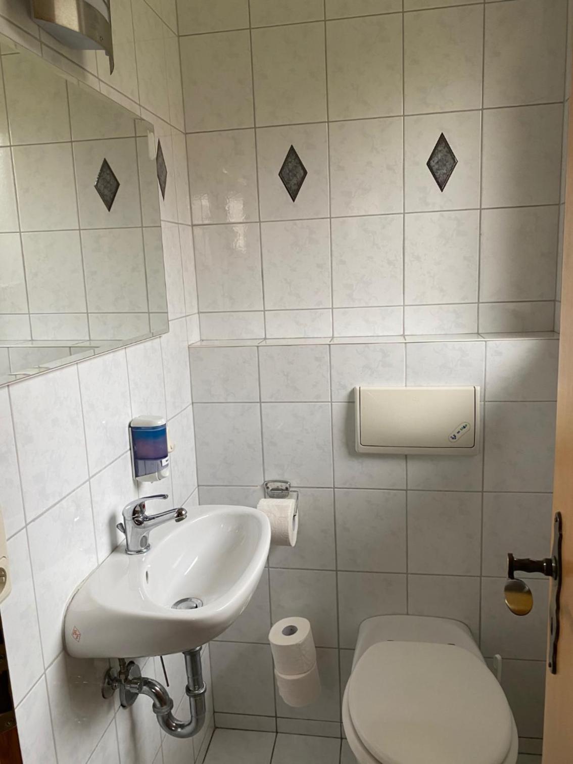 Unterkunft DHH mit 5 Zim view 2