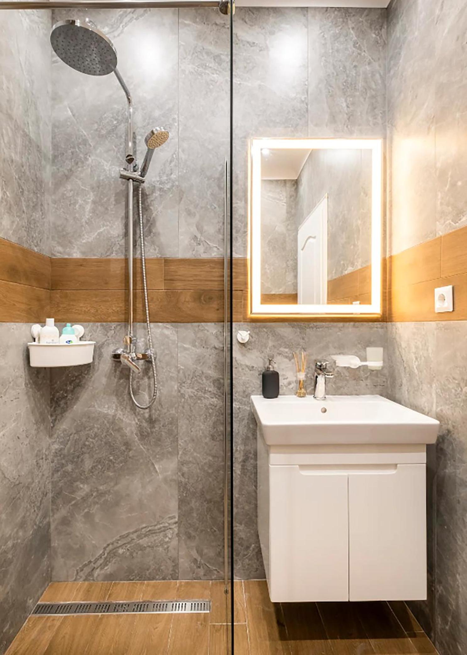 Stylish 1BDR Central Apartment