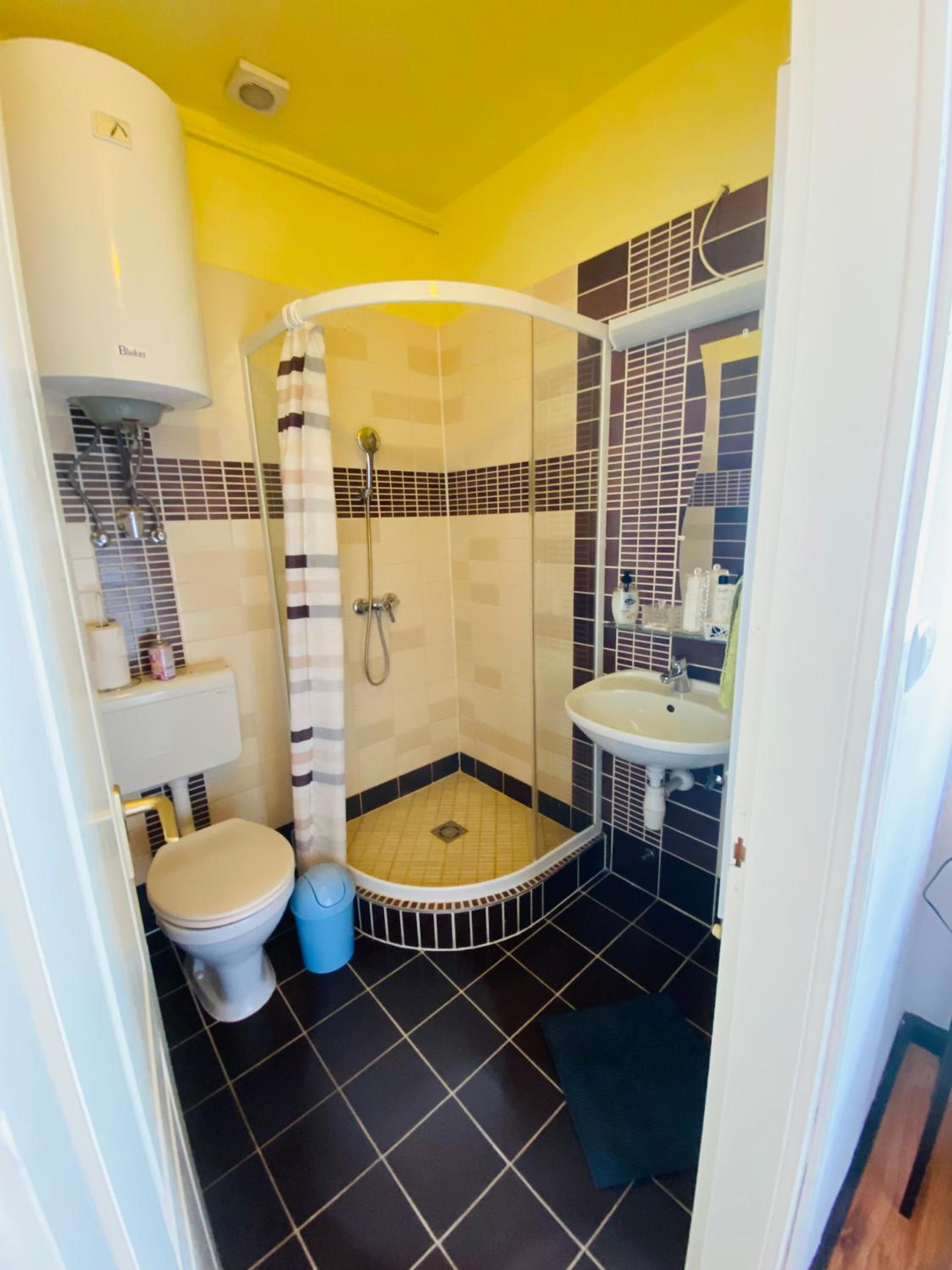 Borostyán Apartmanház