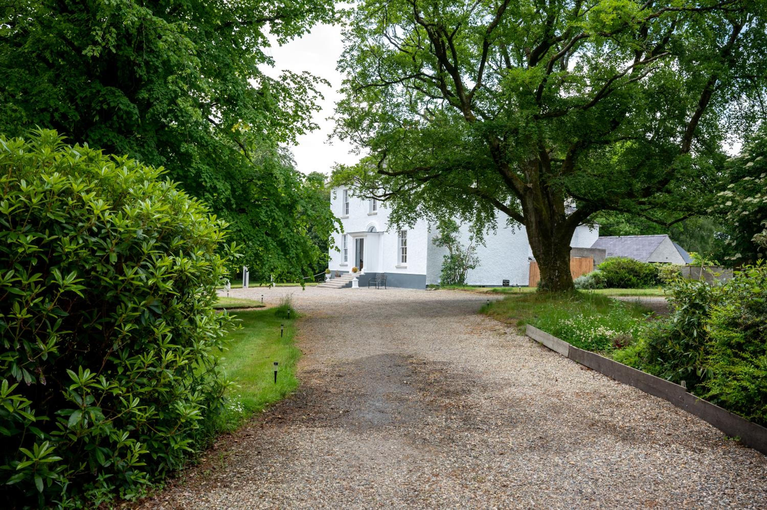 Kilpatrick Glebe - House and Beach Studio - Pet Friendly view 2