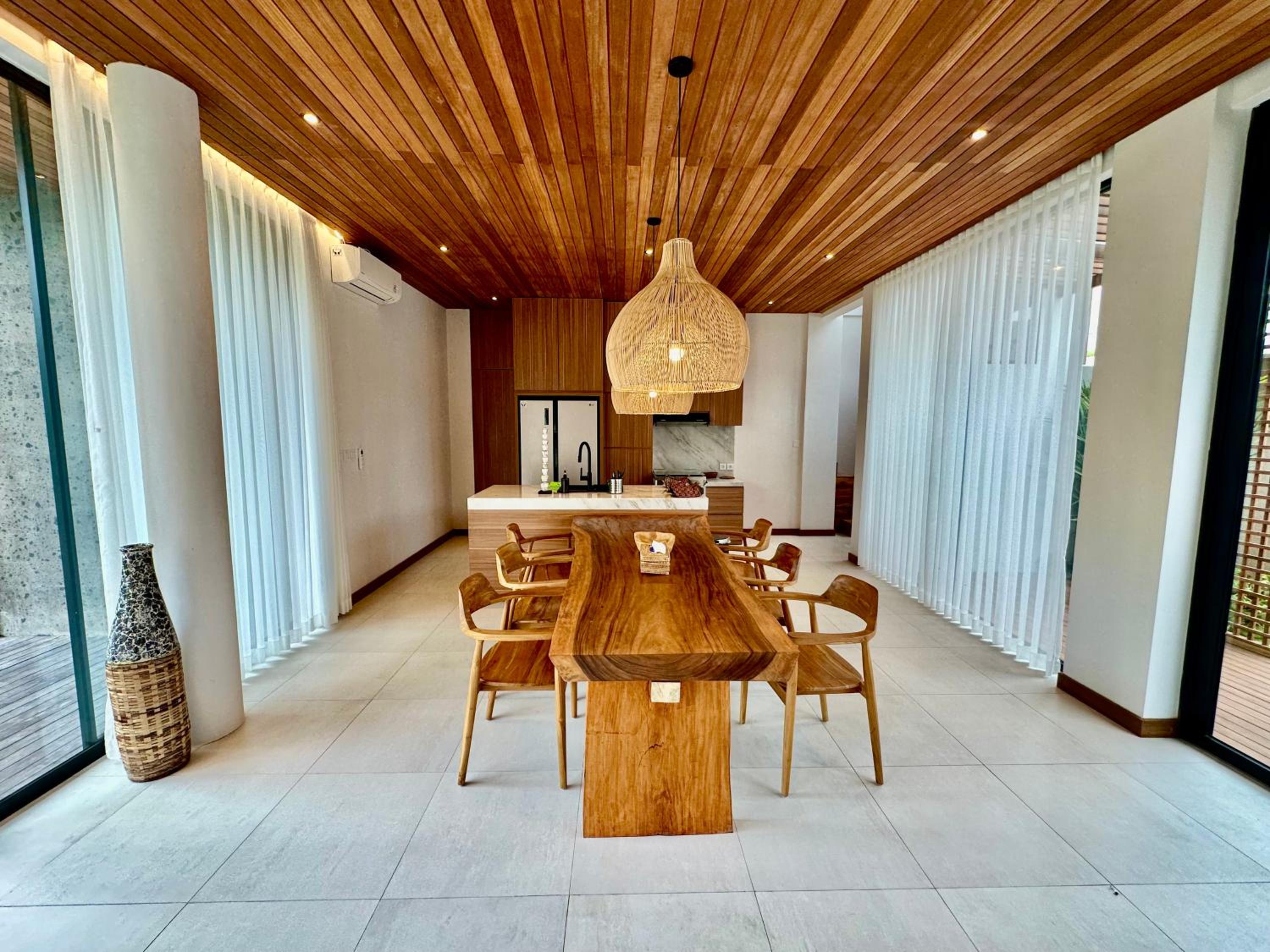 Villa Devadha riverside pererenan canggu