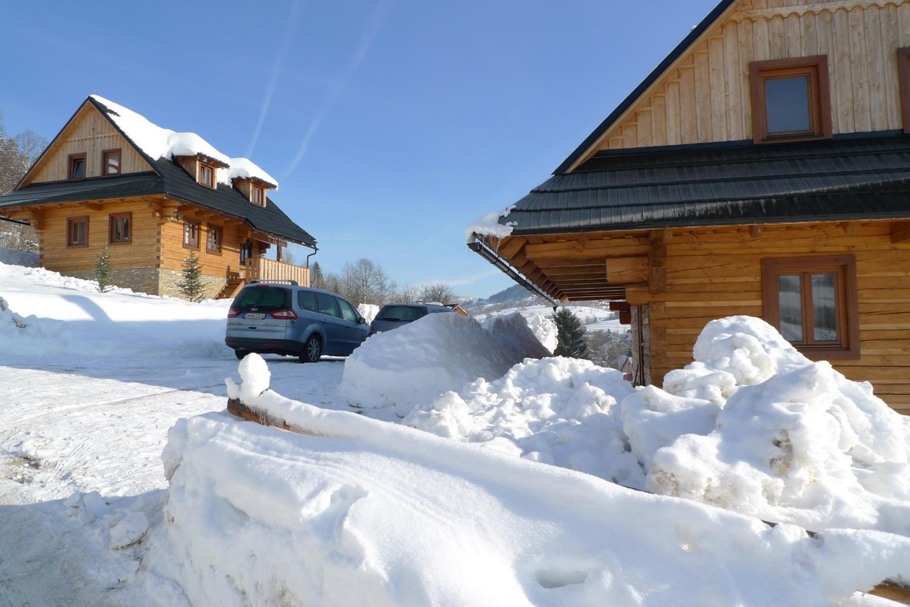 Drevenica Čakanka a Drevenica Nezábudka