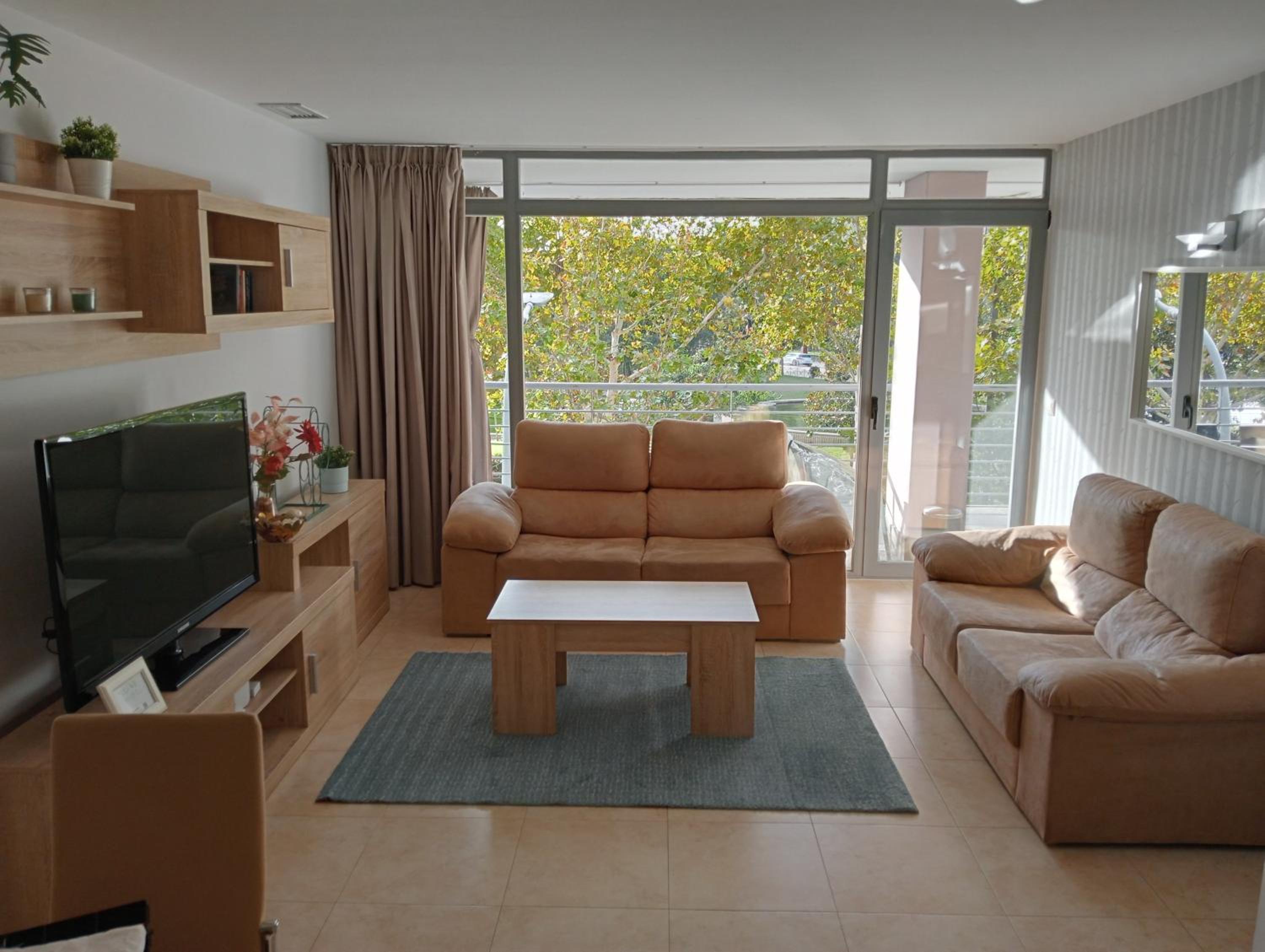 La Alameda Jardines del Prado -Amplio y con ascensor-