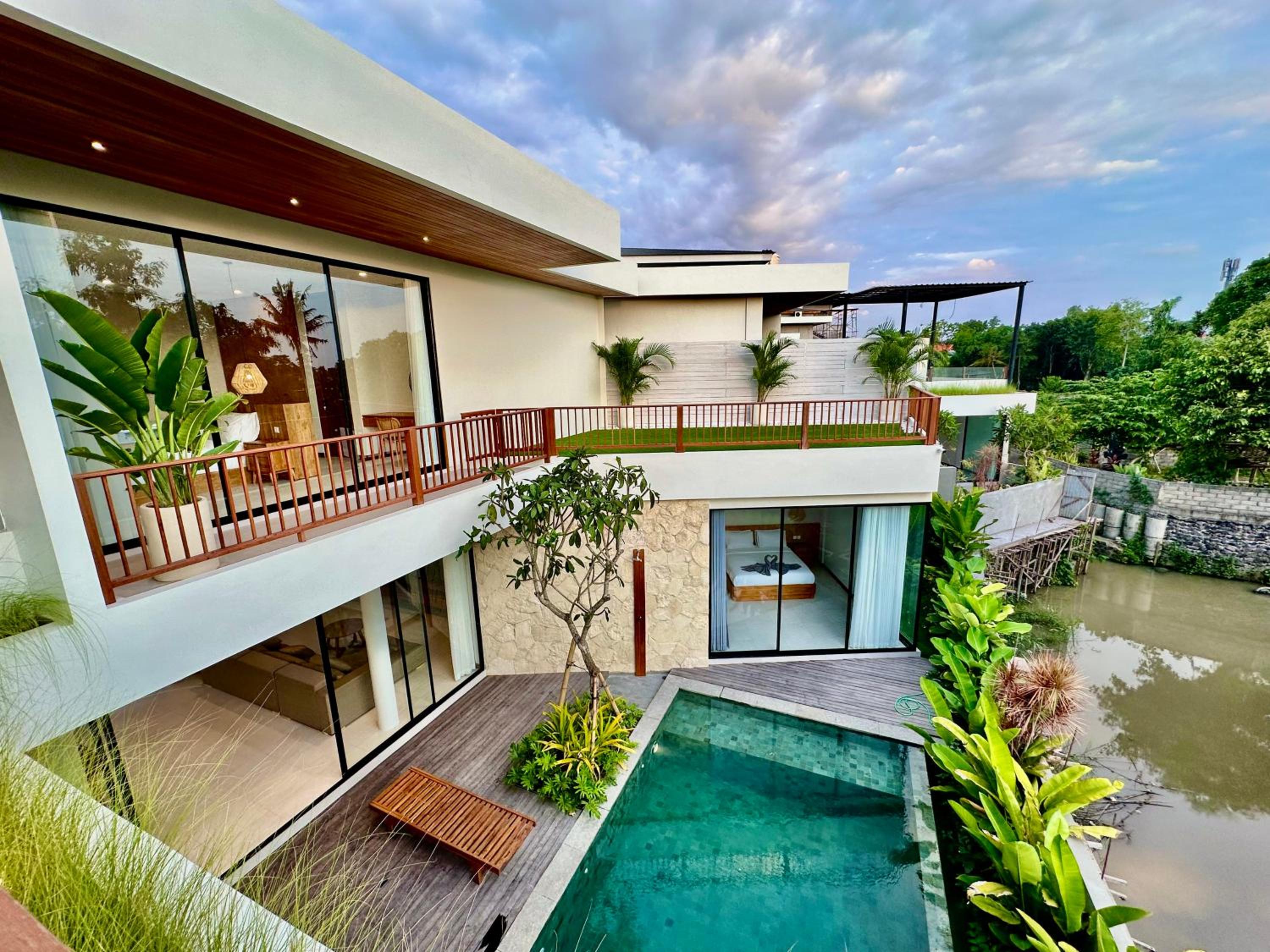 Villa Devadha riverside pererenan canggu - Image 1