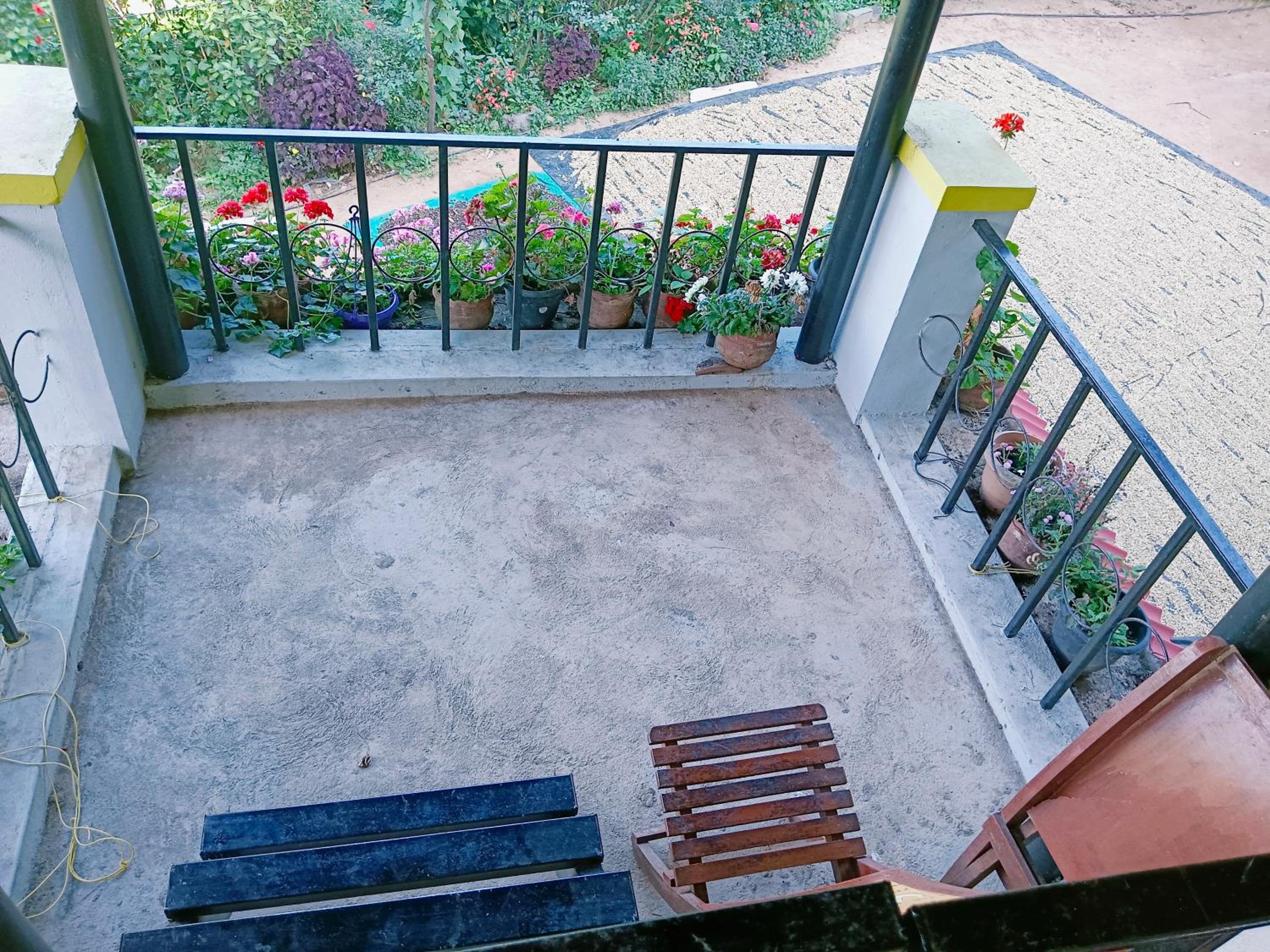 Photo 12