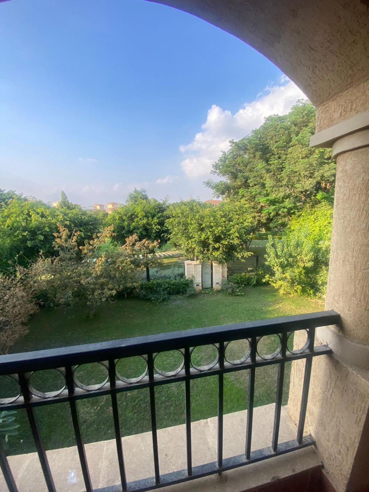 Luxurious, fully furnished and well-equipped Villa with modern amenities, stunning views, and convenient location for remote work or studying from home view 3