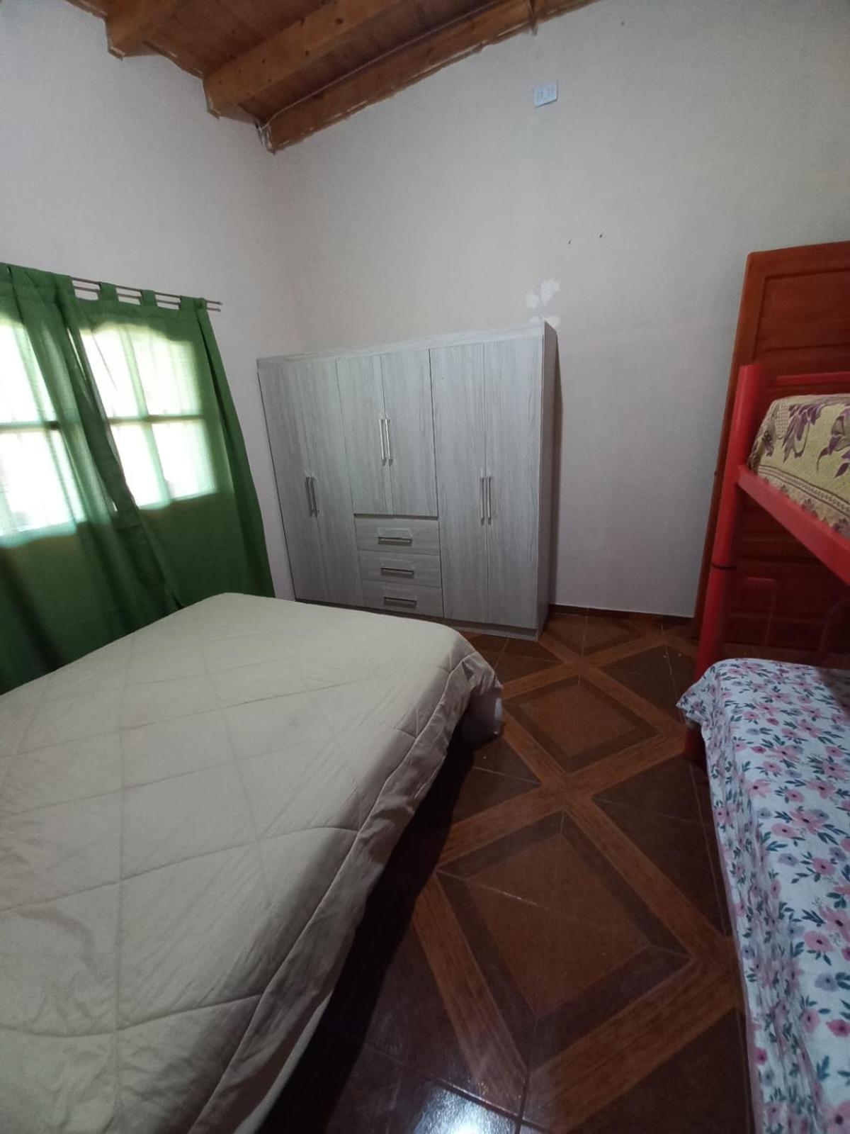 Cabañas Uva cereza