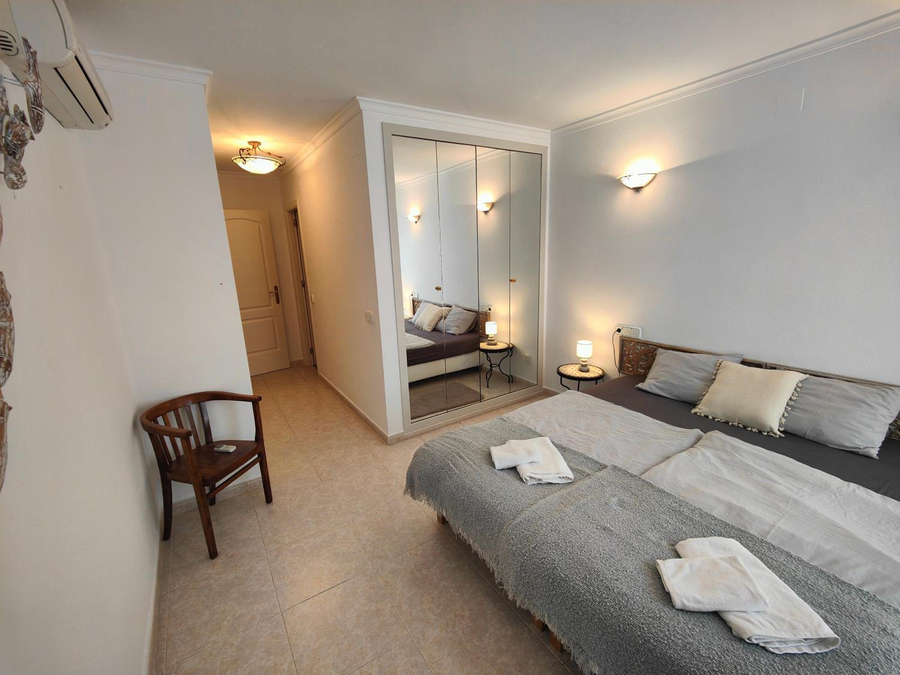Luxury Apartments Mascarat
