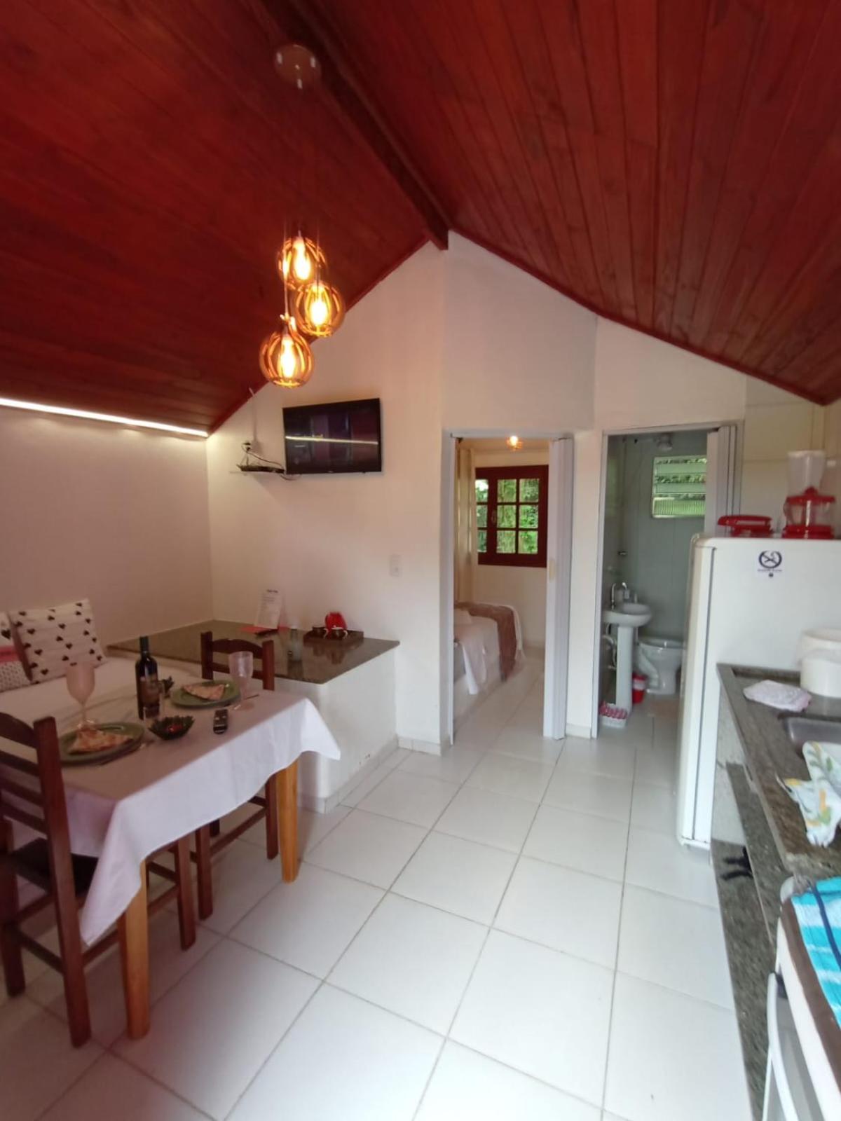 Casa da Vovó na Pousada Sitio Pauletto - com Cozinha, Churrasqueira e Decoração