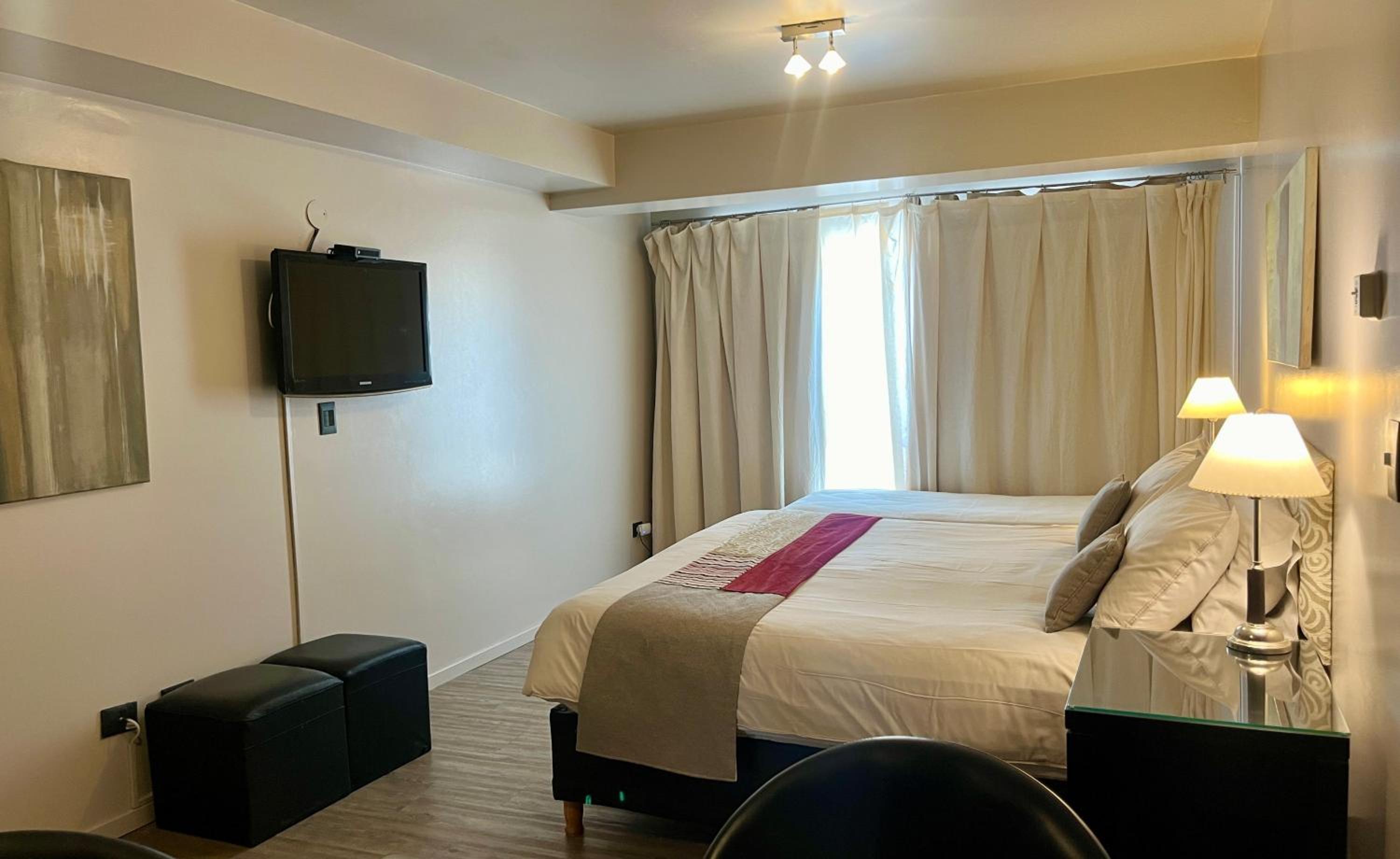hotel room