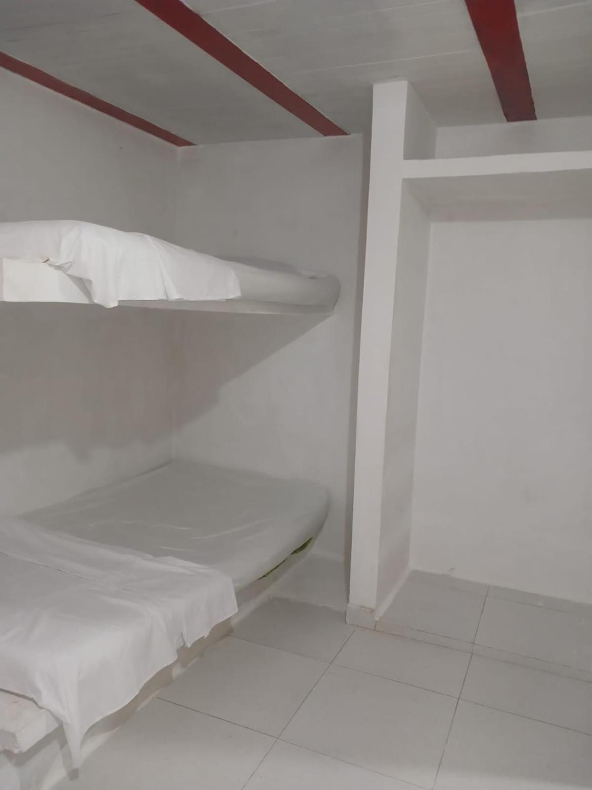 Eco Hostal La Batea De Los Colibries
