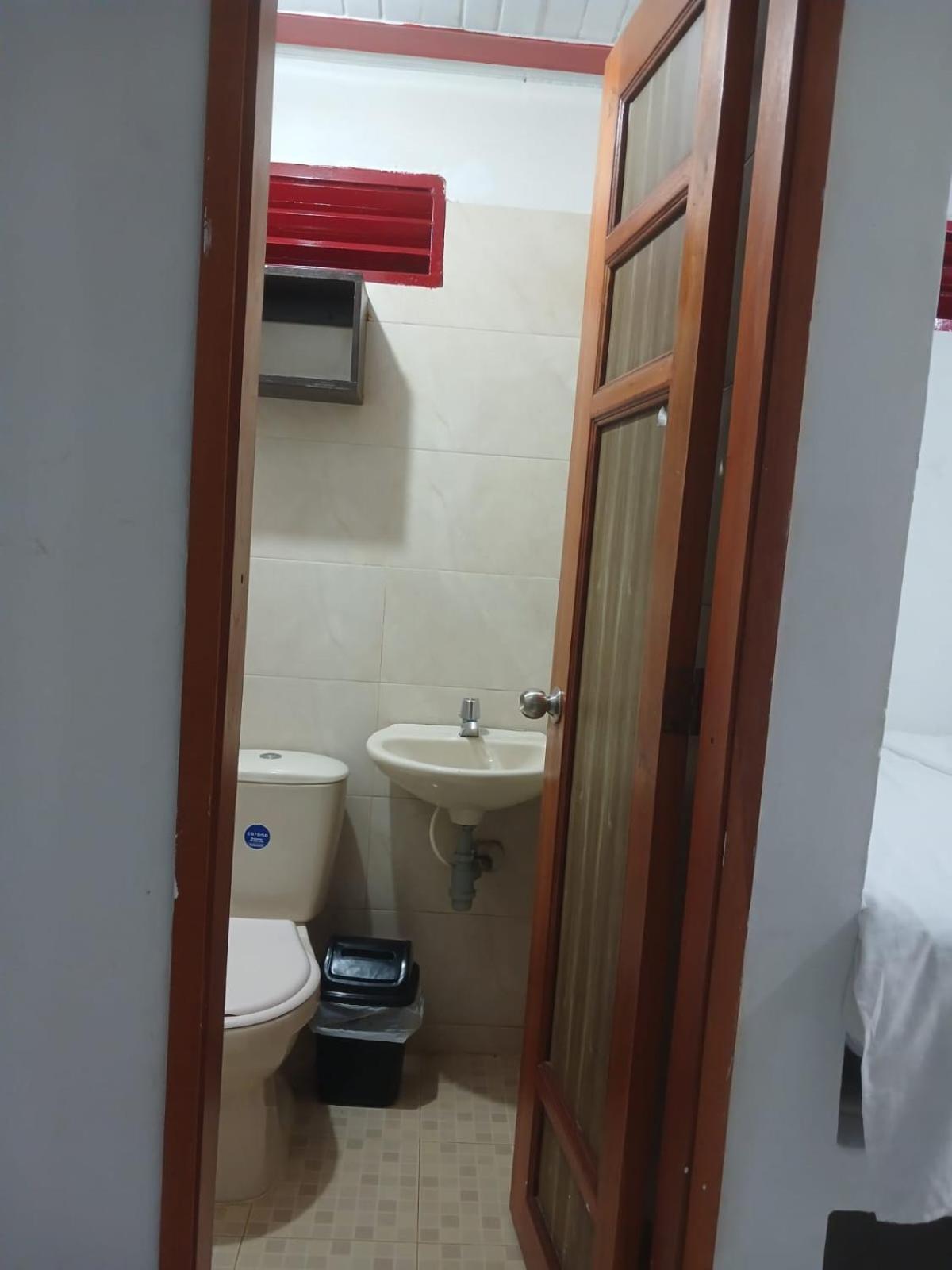 Eco Hostal La Batea De Los Colibries
