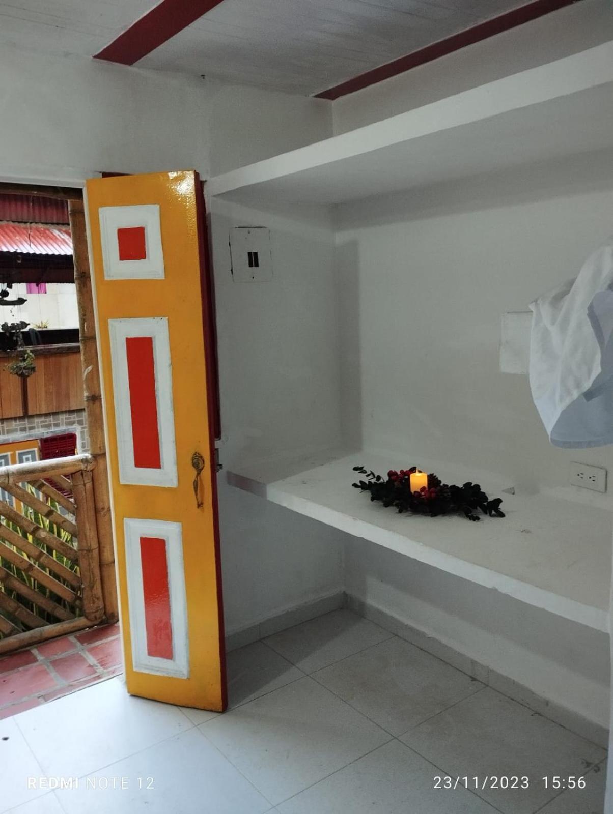 Eco Hostal La Batea De Los Colibries