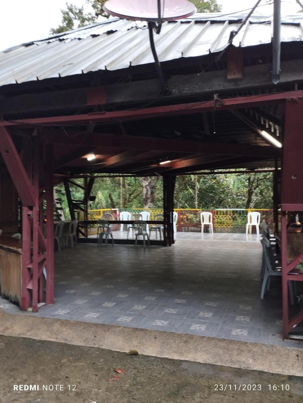 Eco Hostal La Batea De Los Colibries