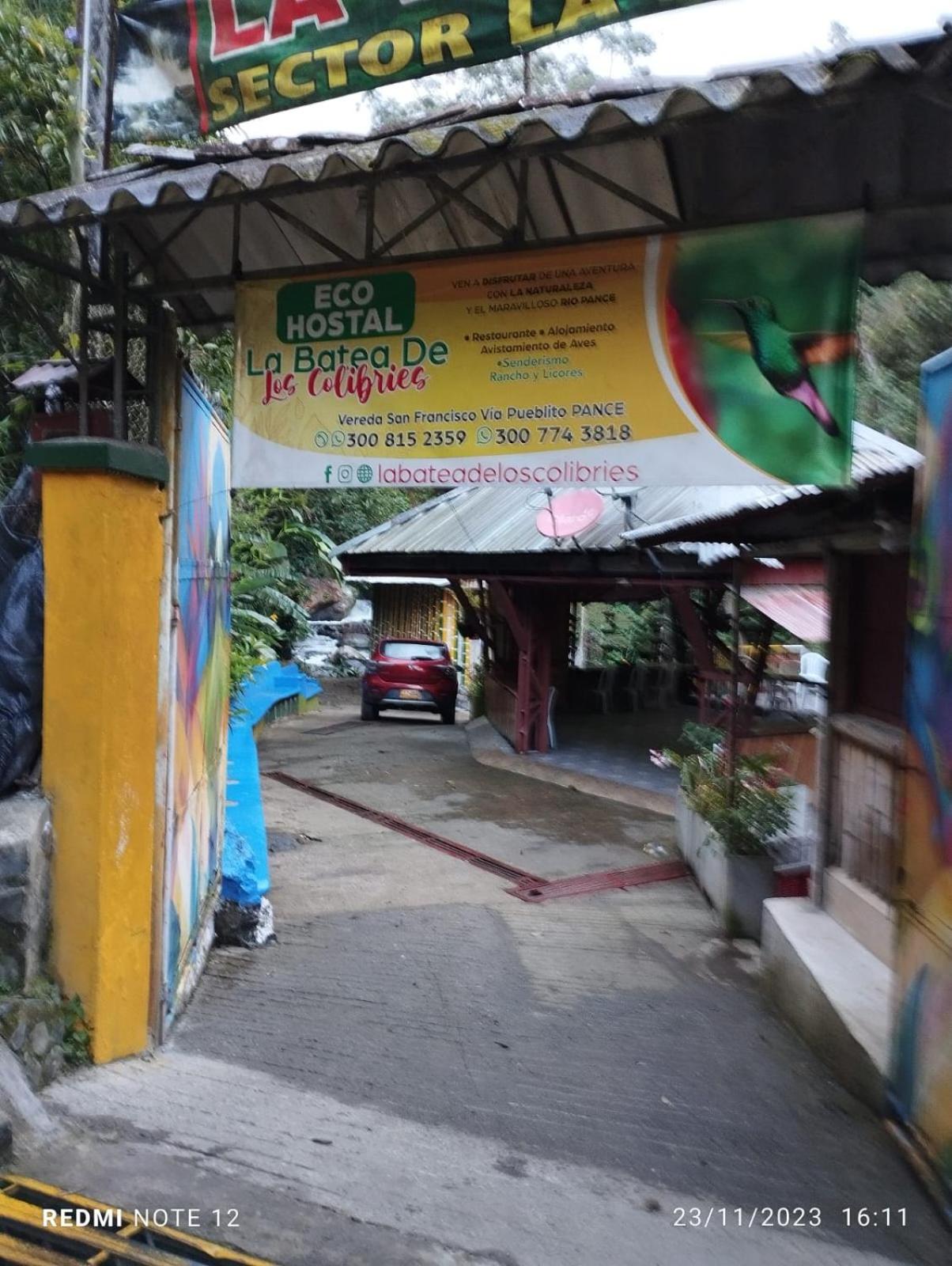Eco Hostal La Batea De Los Colibries