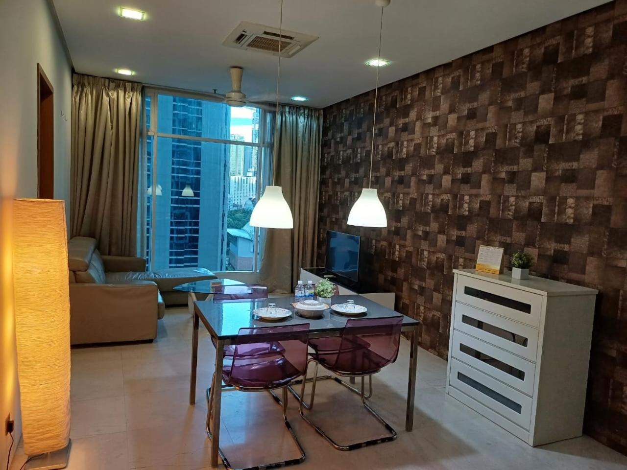 Soho Suites KLCC By M&T 2 Bedrooms Apartment