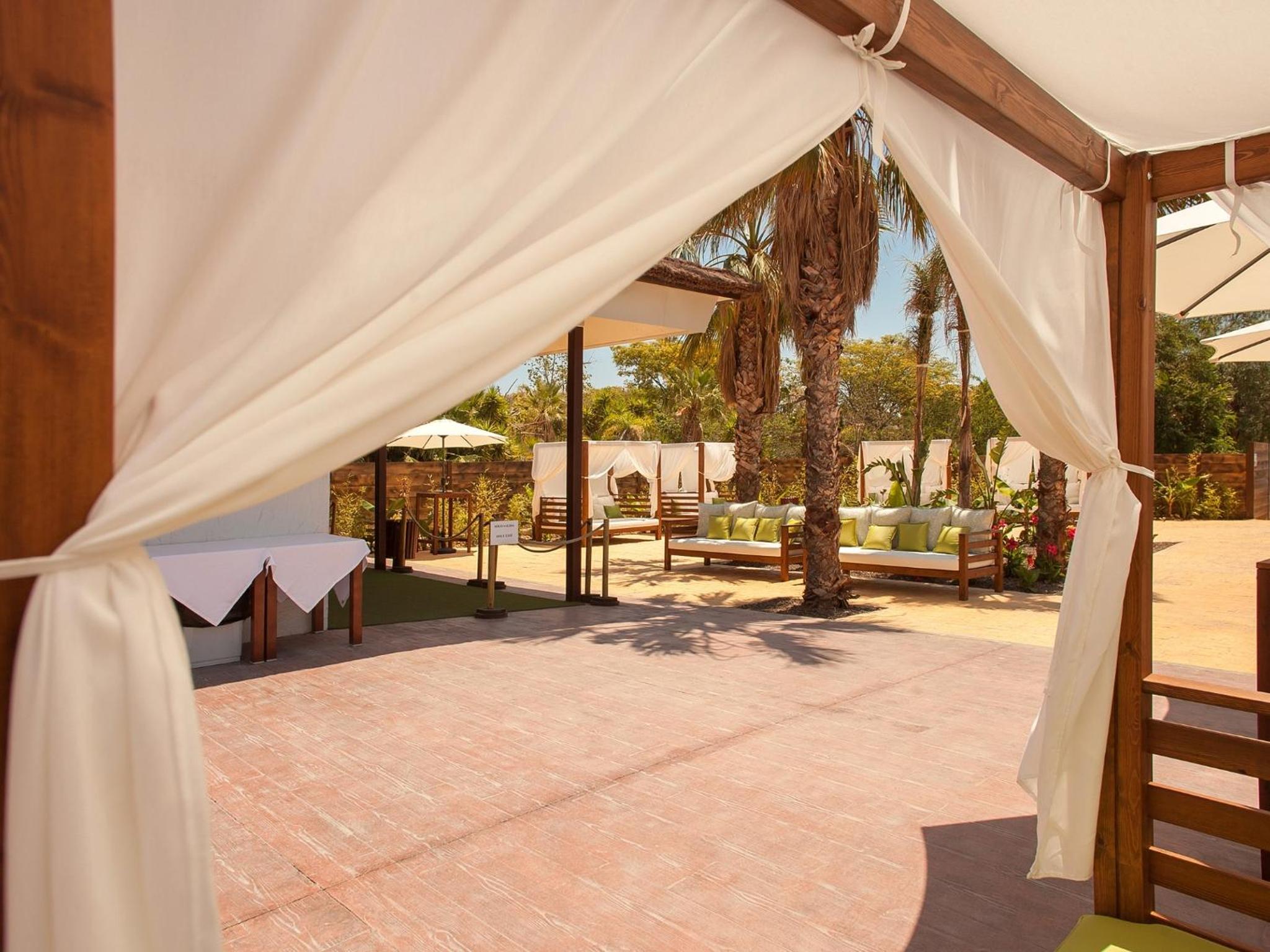 Magic Natura Resort