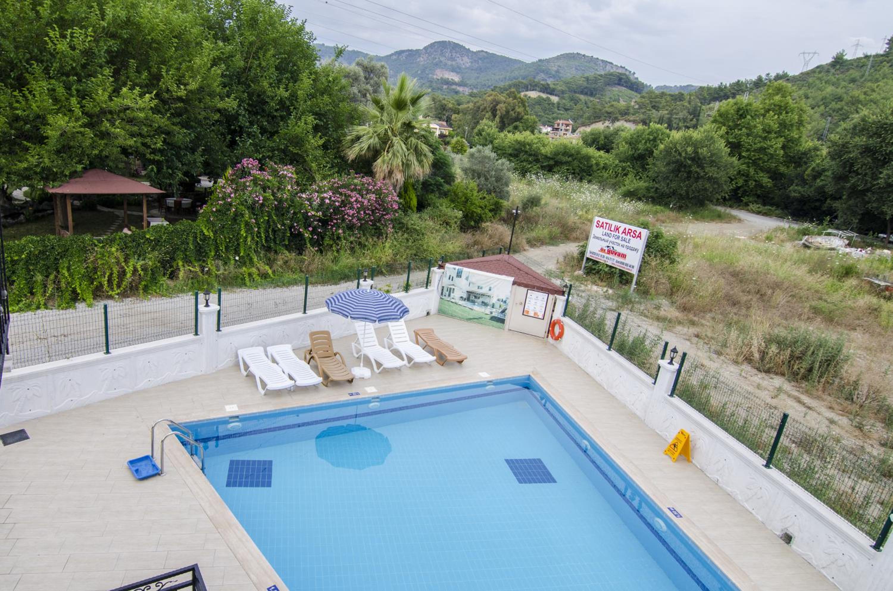 Funda Hotel