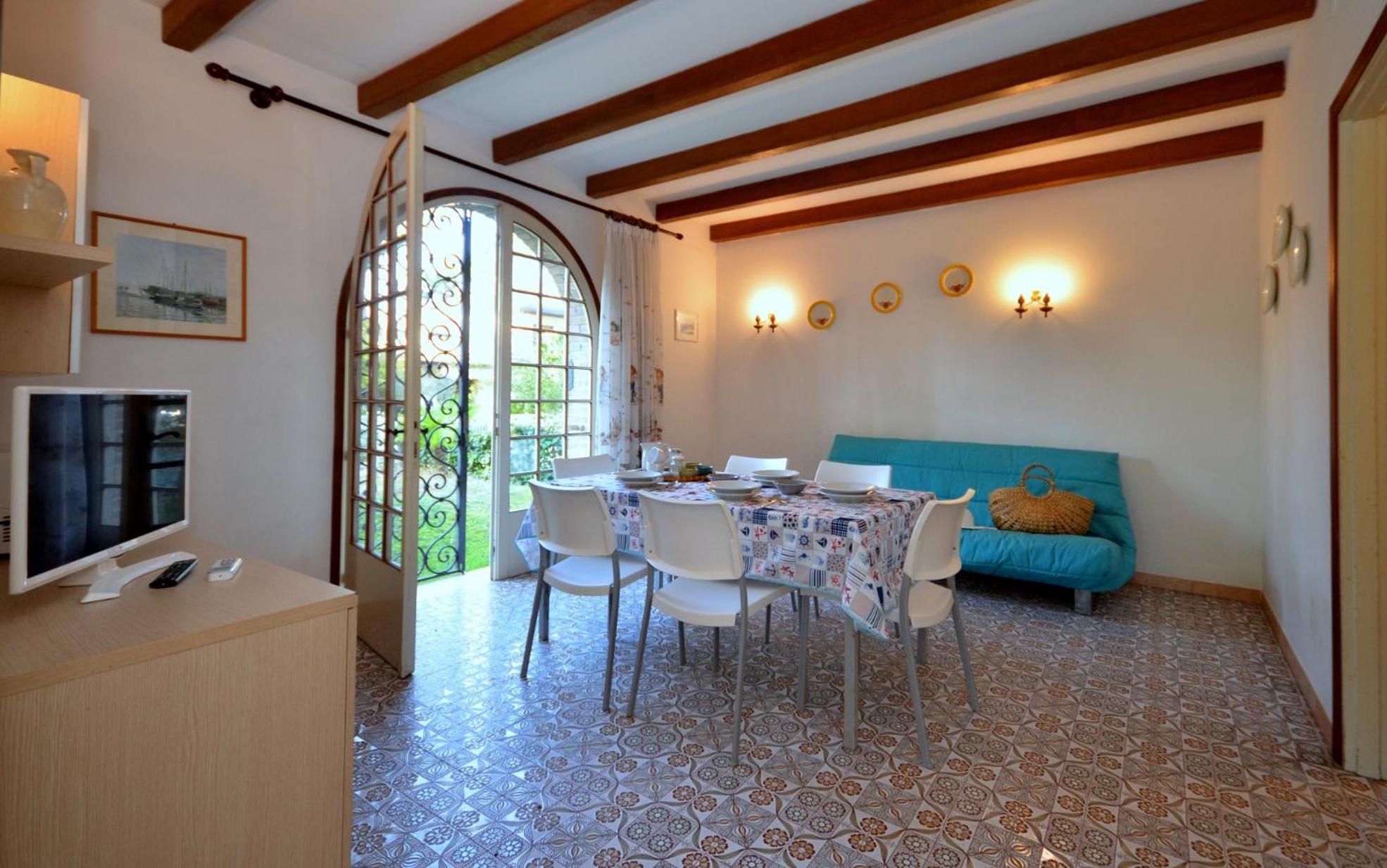Villa Salvador view 2