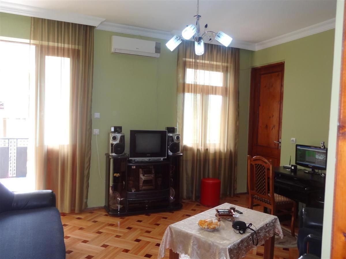Photo 27