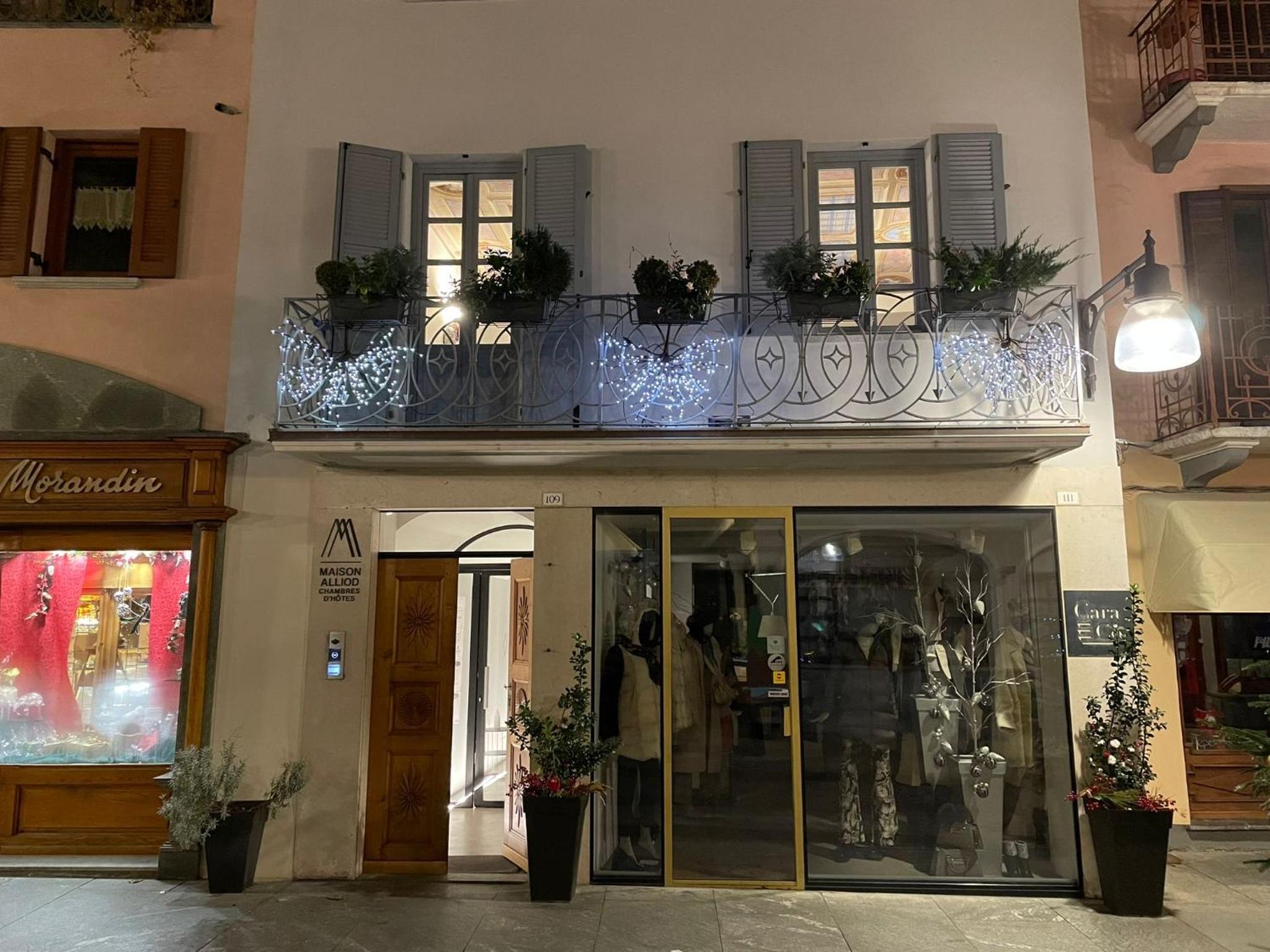 Maison Alliod view 4
