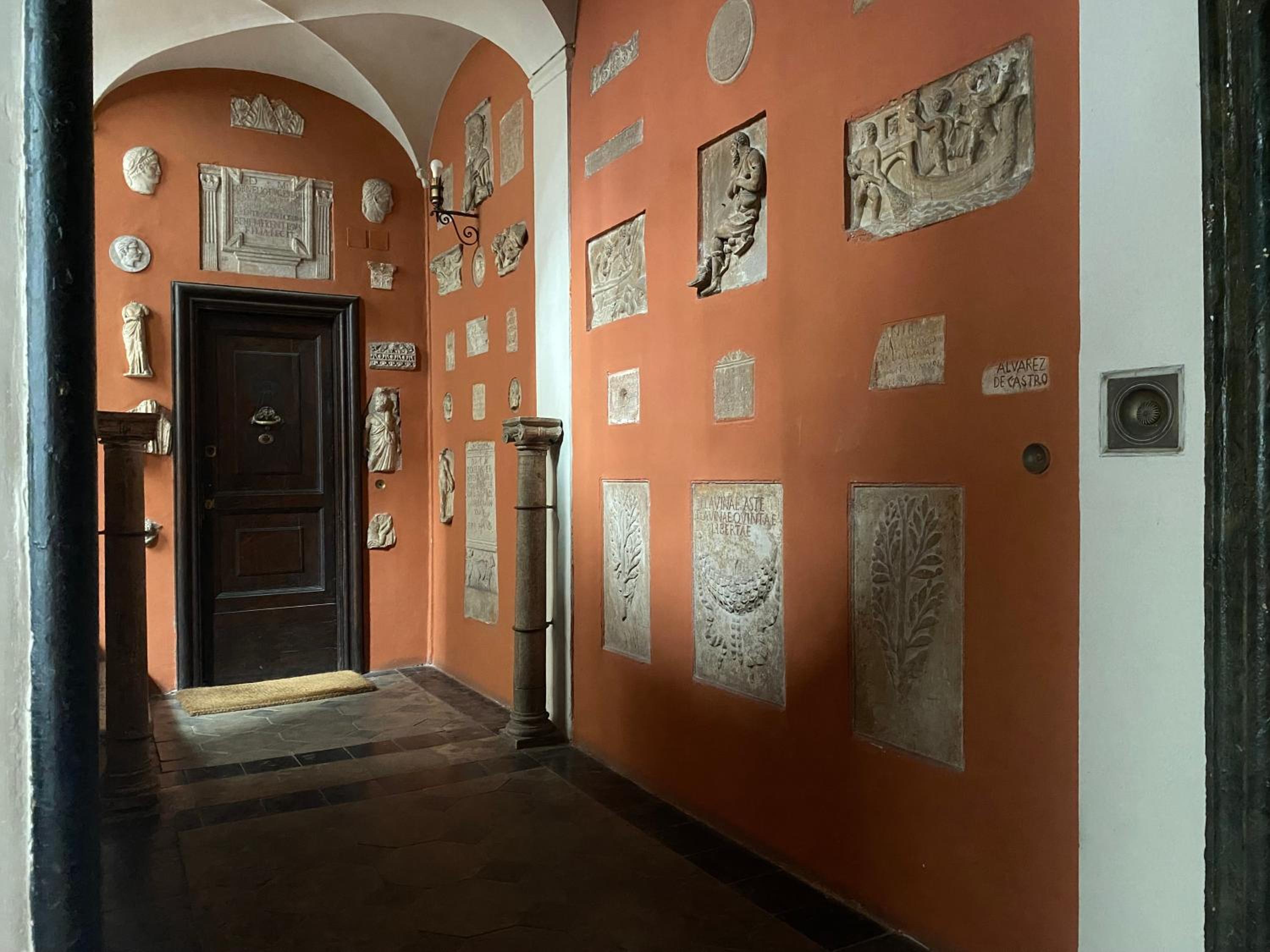 Rome Center, luxury & history in Via Monserrato