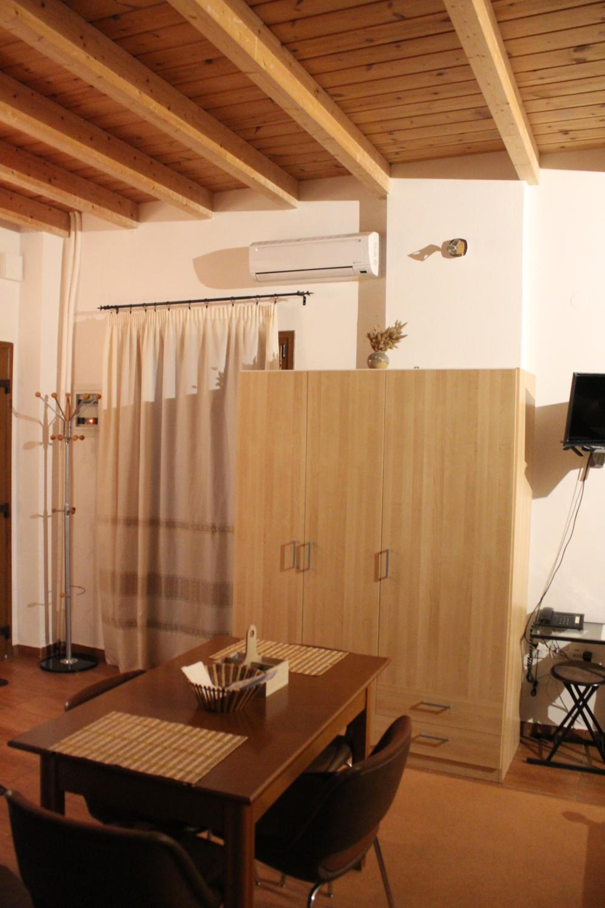 Photo 29